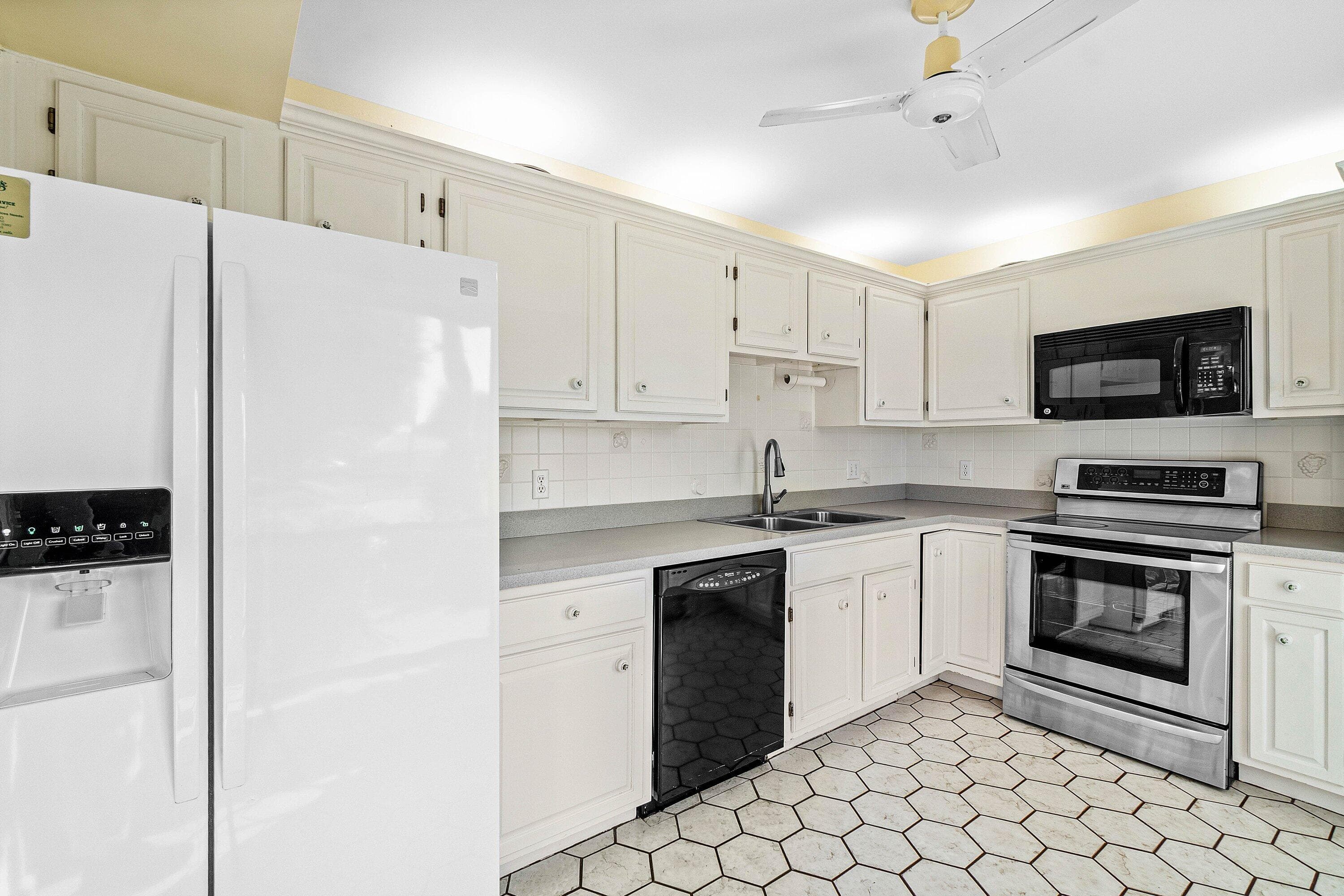 4663 Kittiwake Court Kingfisher N, Boynton Beach, FL 33436 — photo 3 of 49