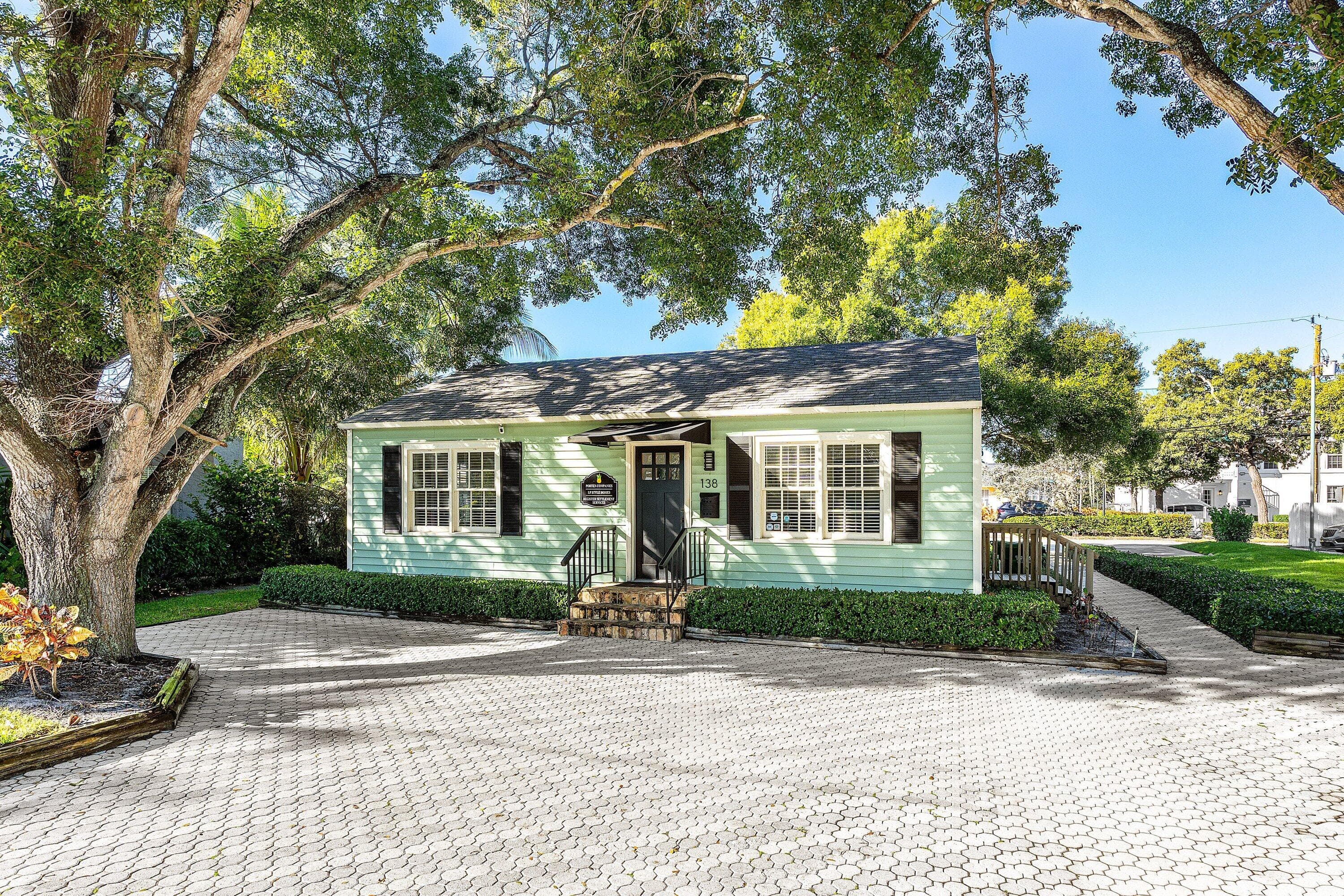 138 N Swinton Avenue, Delray Beach, FL 33444 — photo 17 of 34