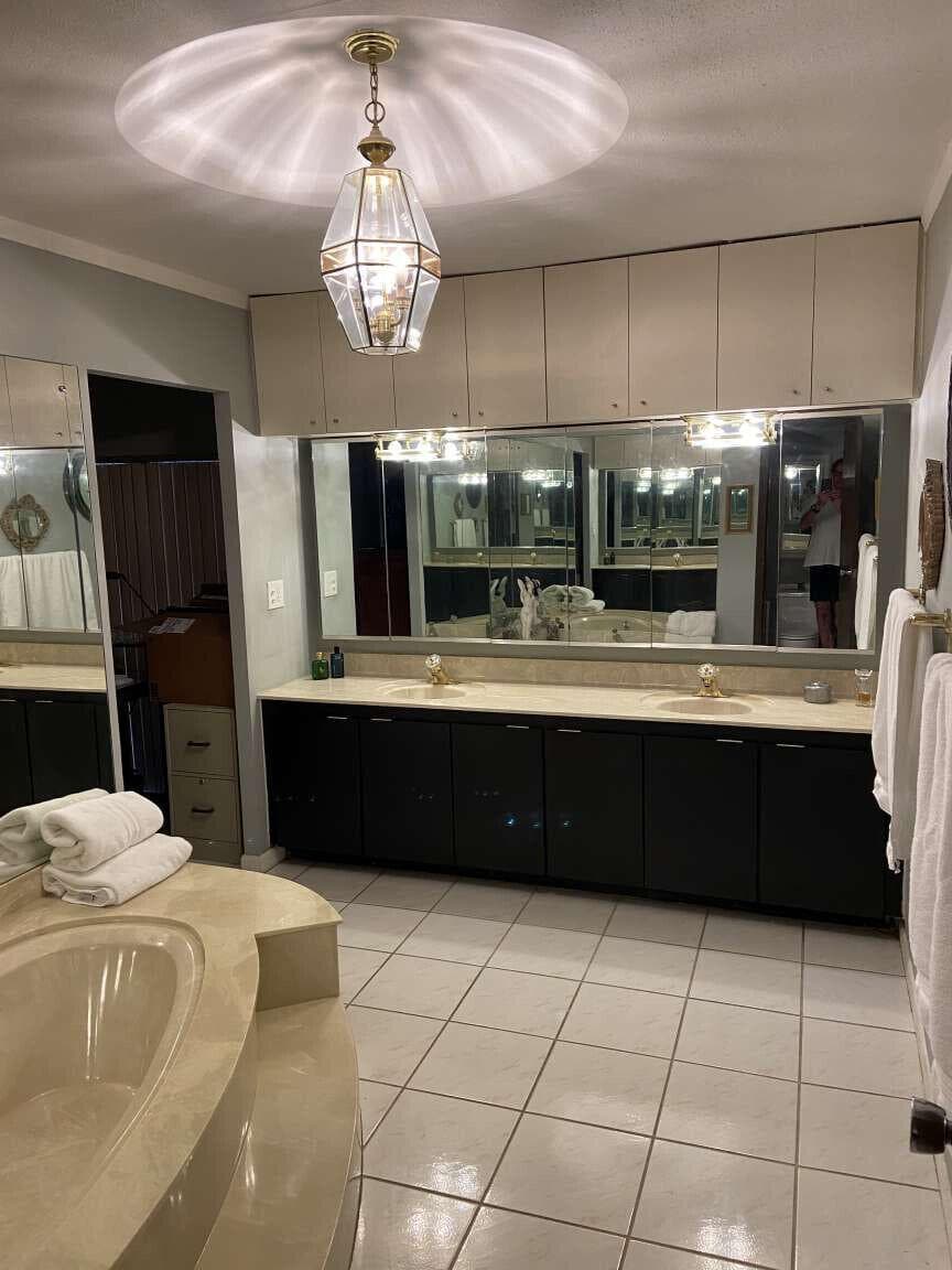 16023 Kingsmoor Way, Miami Lakes, FL 33014 — photo 11 of 12