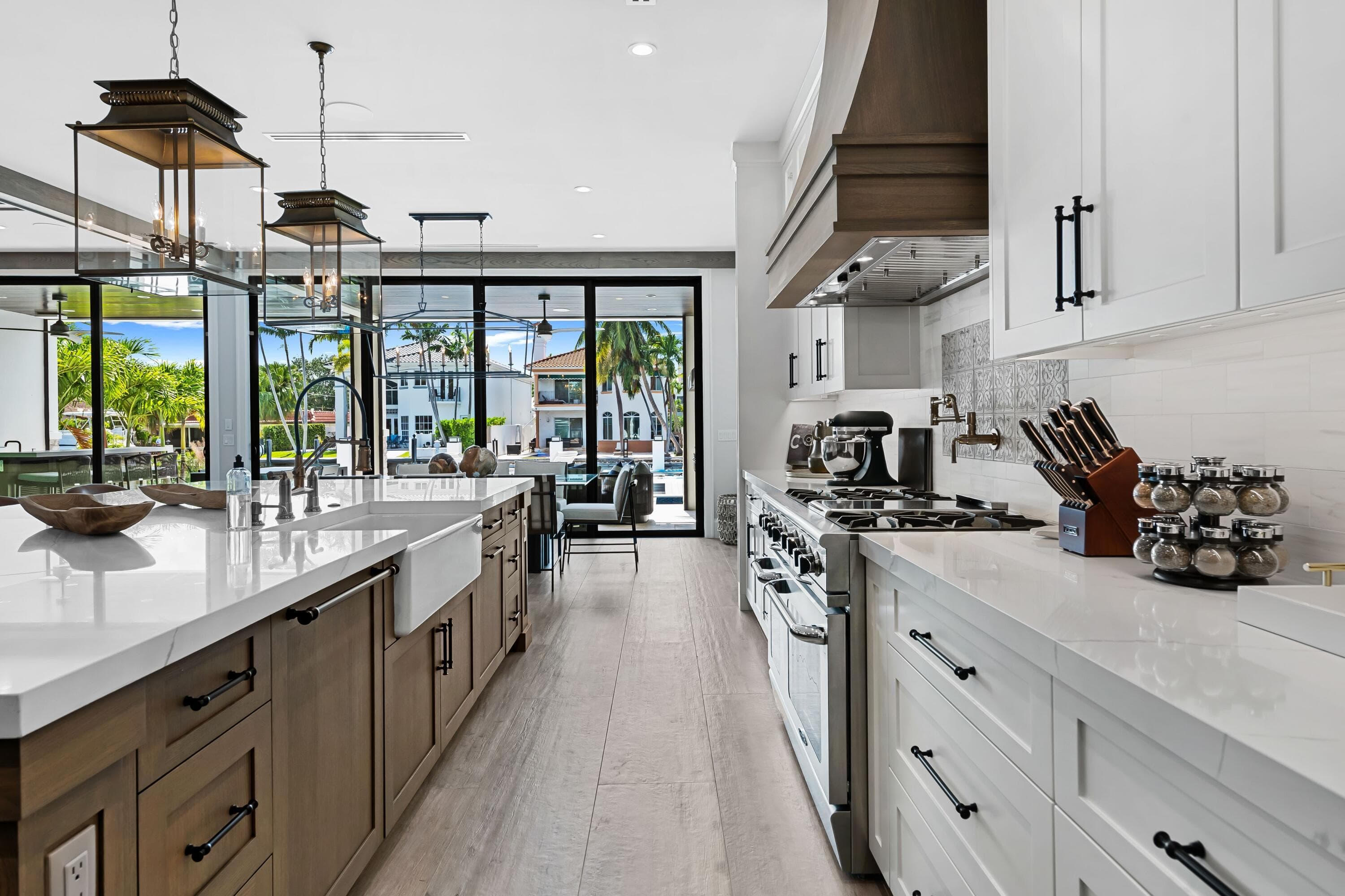 319 Coconut Isle Drive 2, Fort Lauderdale, FL 33301 — photo 8 of 31