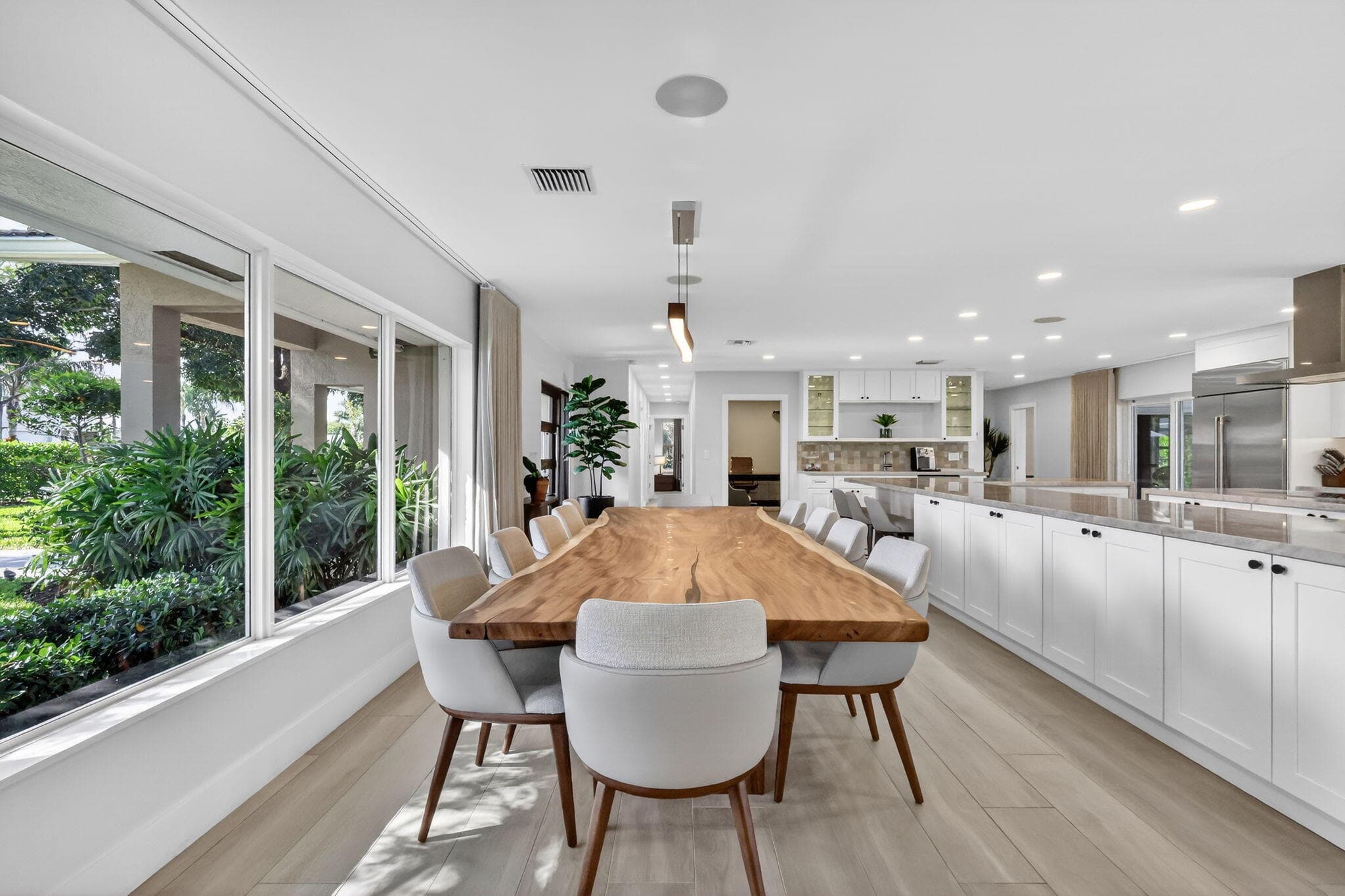 937 SW 34th Court, Boynton Beach, FL 33435 — photo 10 of 40