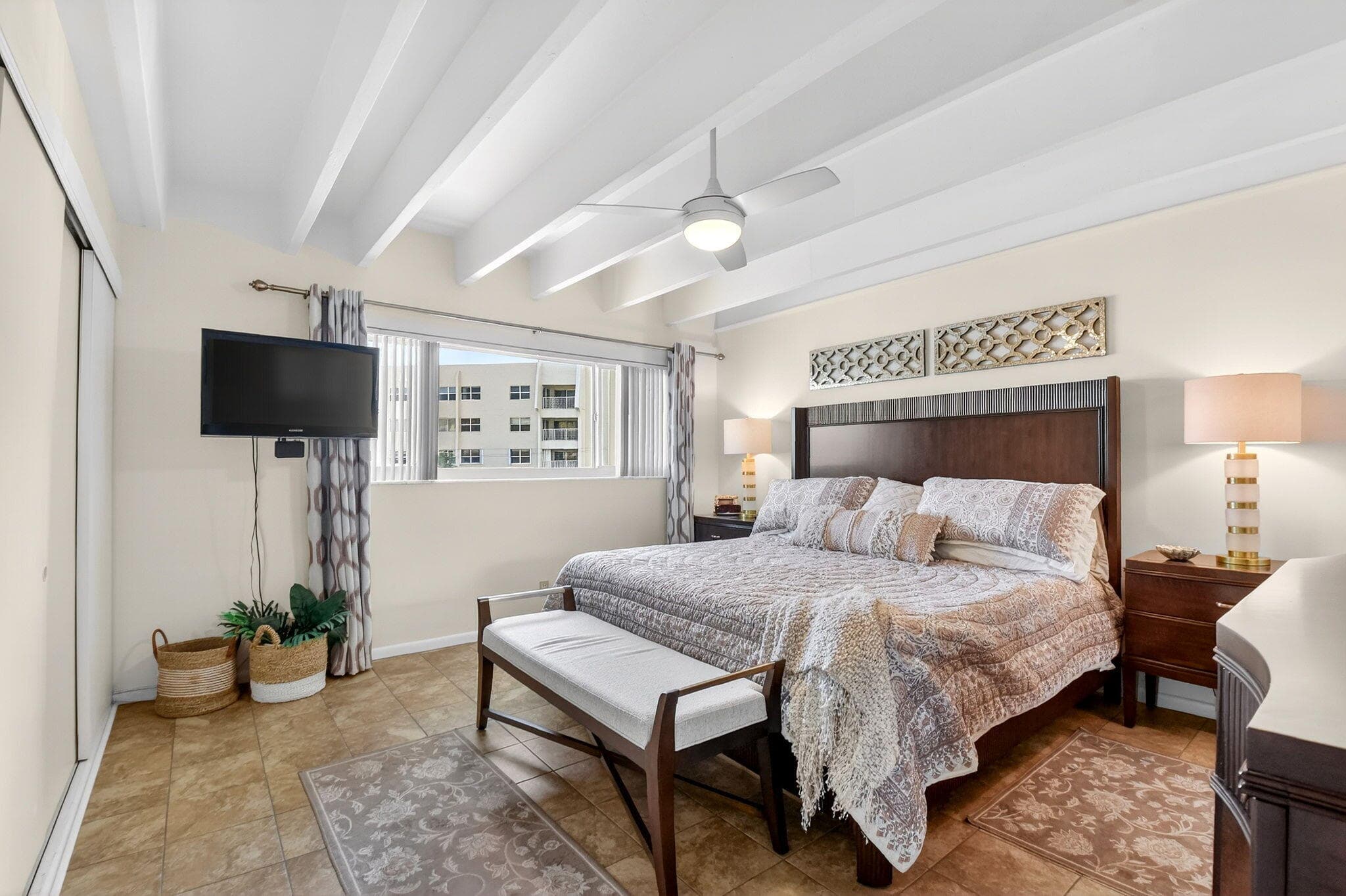 3500 S Ocean Boulevard 401, South Palm Beach, FL 33480 — photo 15 of 43