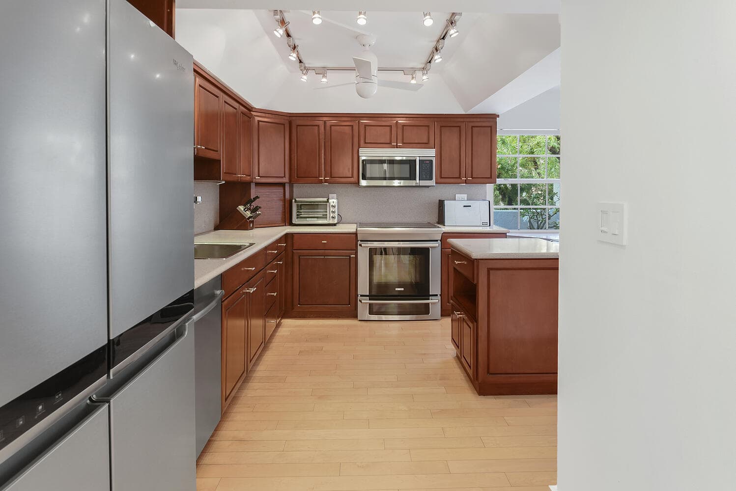 7369 Orangewood Lane 108, Boca Raton, FL 33433 — photo 12 of 66