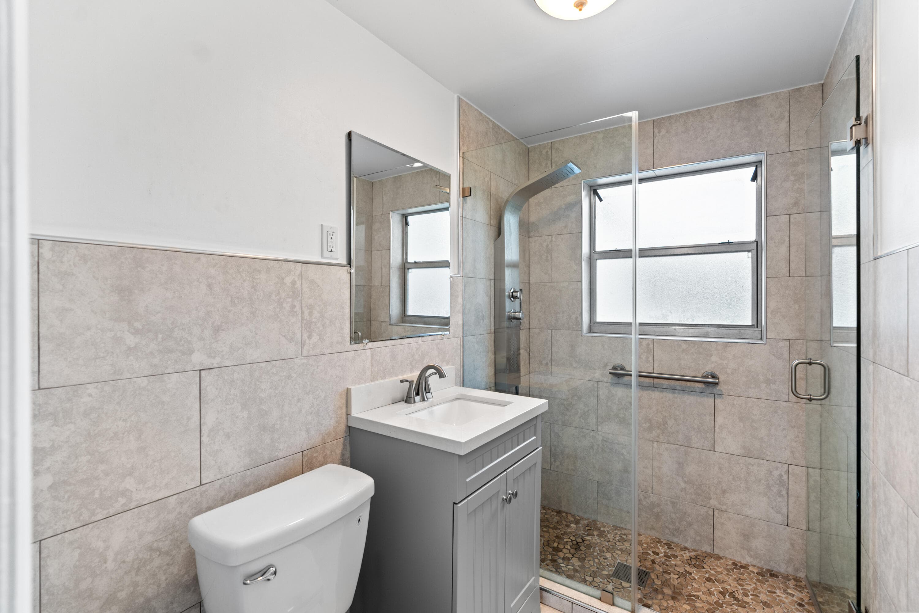 12805 NW 6th Avenue, North Miami, FL 33168 — photo 17 of 37
