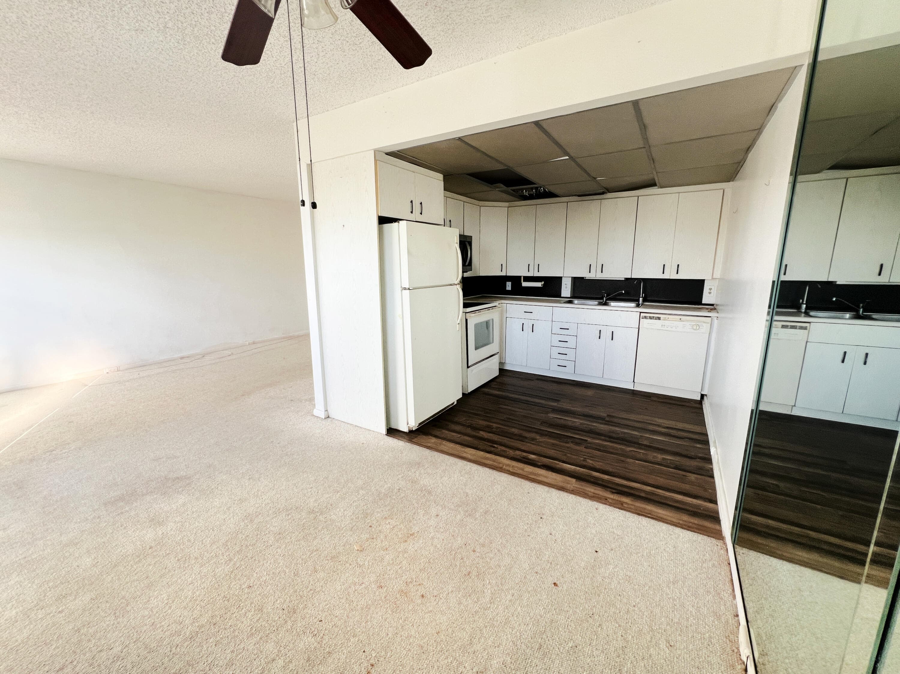 4040 Lincoln C 4040, Boca Raton, FL 33434 — photo 3 of 11
