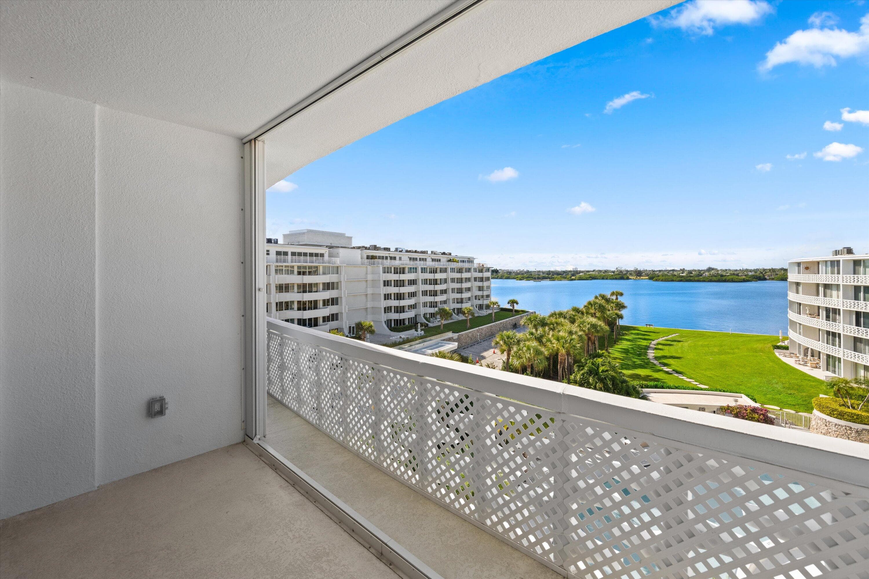 2760 S Ocean Boulevard 517, Palm Beach, FL 33480 — photo 14 of 32