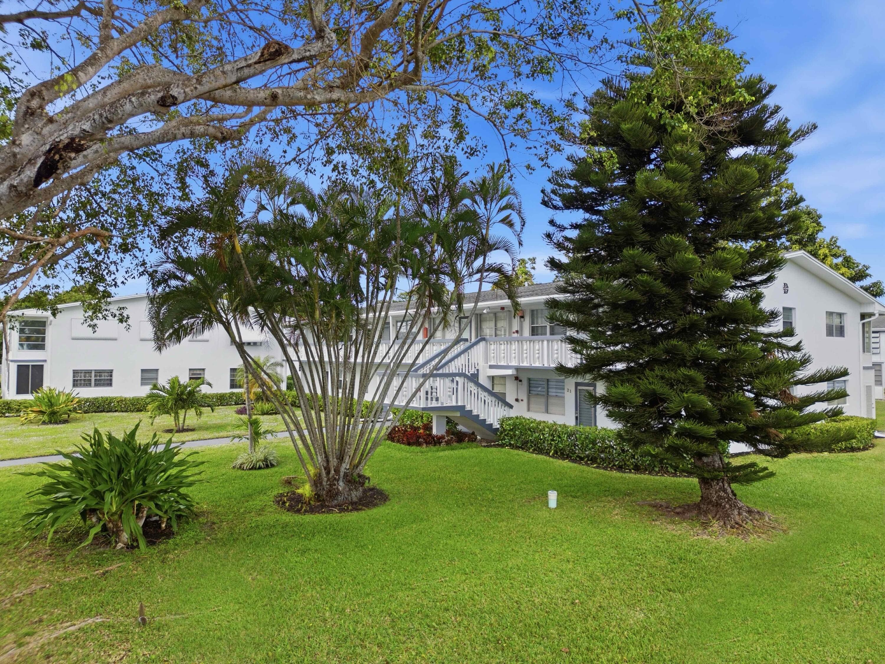 21 Prescott B, Deerfield Beach, FL 33442 — photo 25 of 34