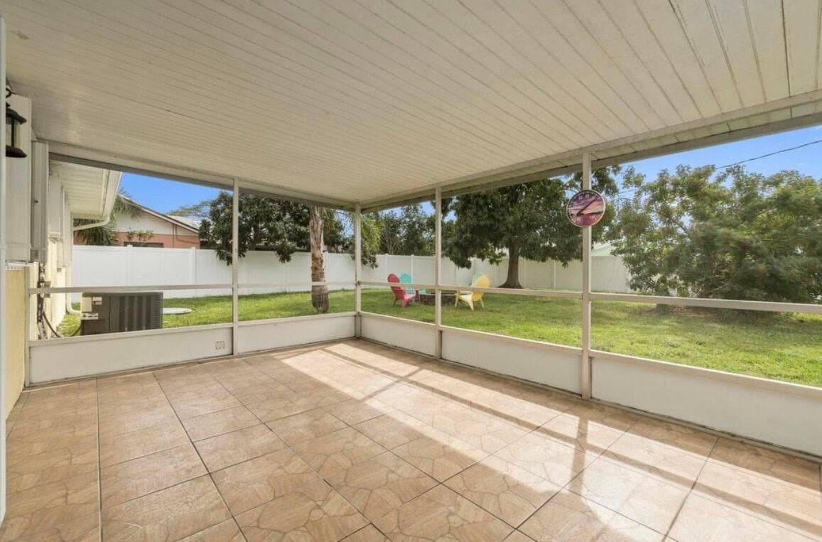 772 SE Thornhill Drive, Port St. Lucie, FL 34983 — photo 10 of 21