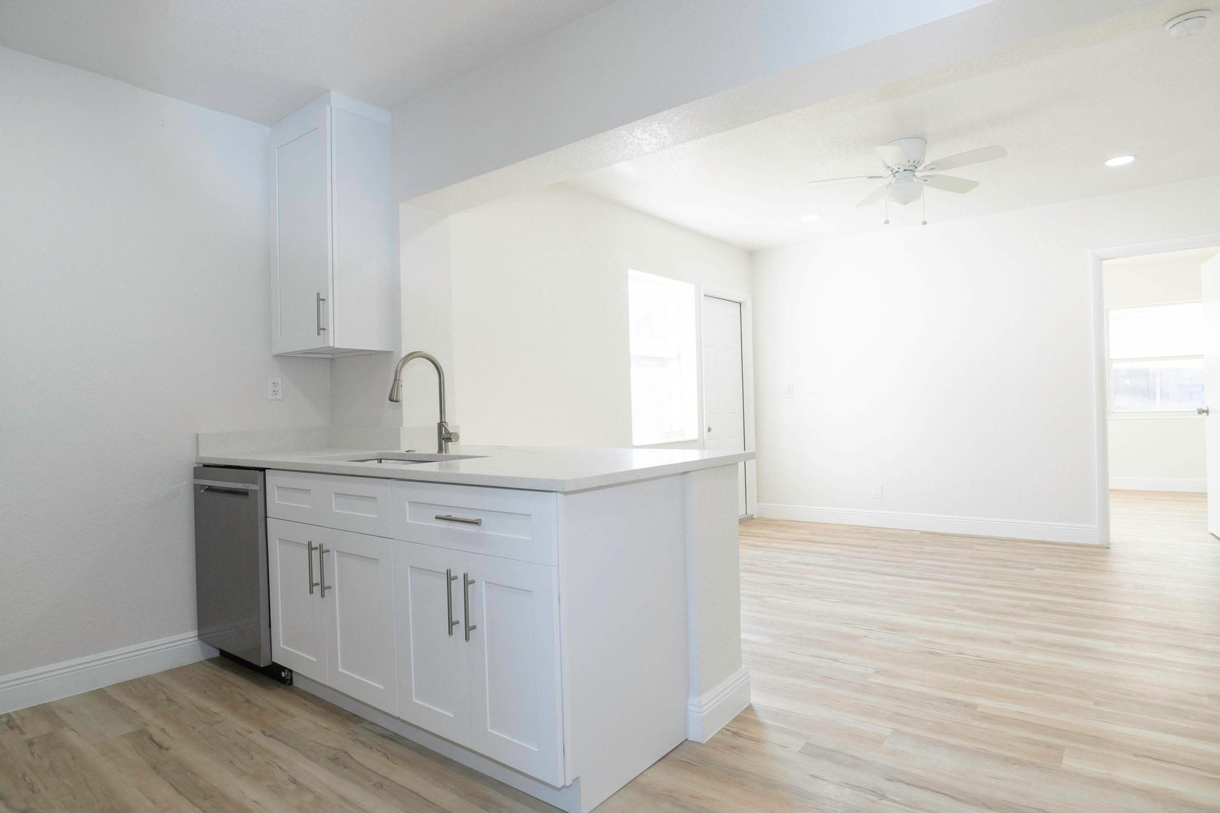 924 NW 11th Court, Fort Lauderdale, FL 33311 — photo 6 of 15