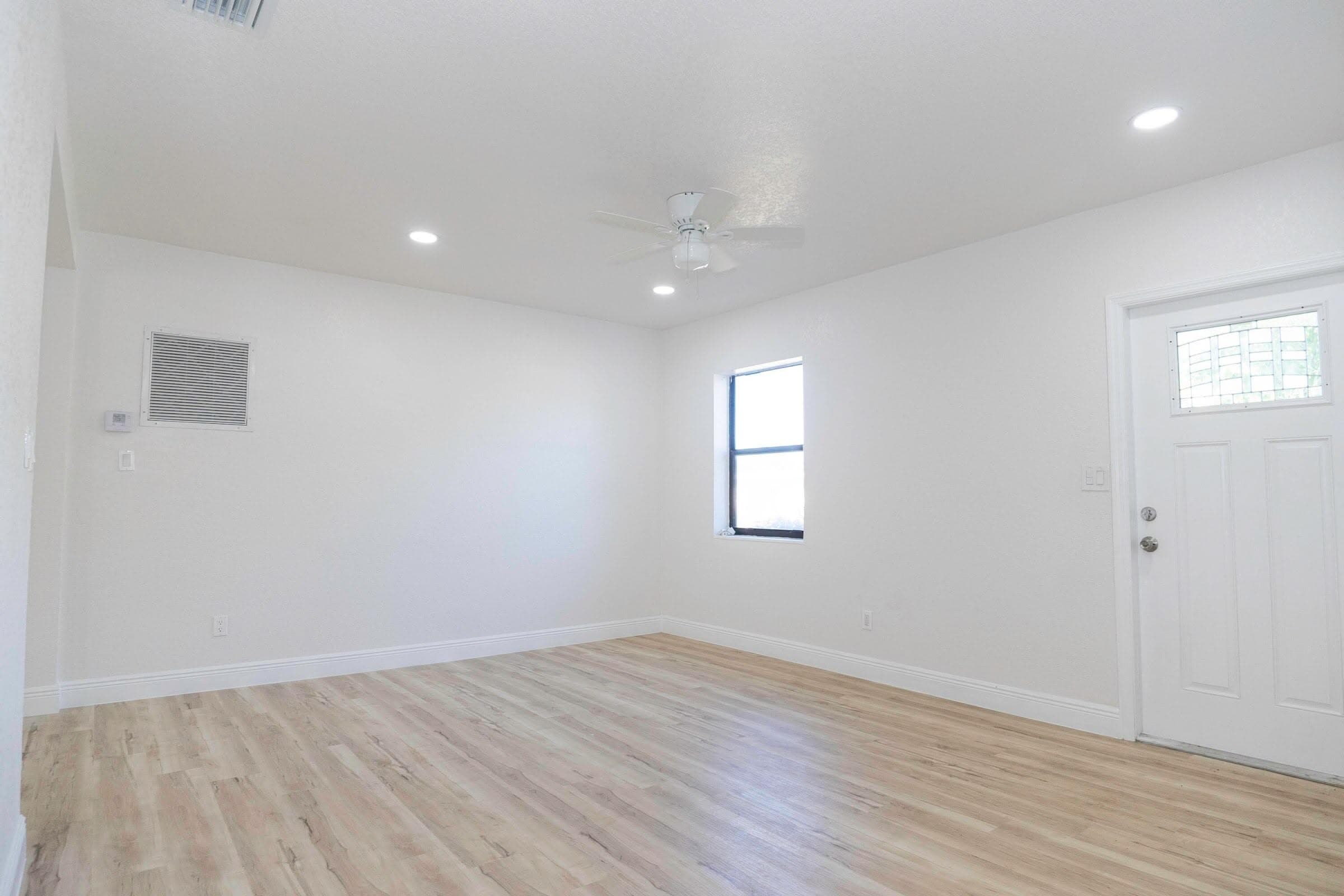 924 NW 11th Court, Fort Lauderdale, FL 33311 — photo 7 of 15
