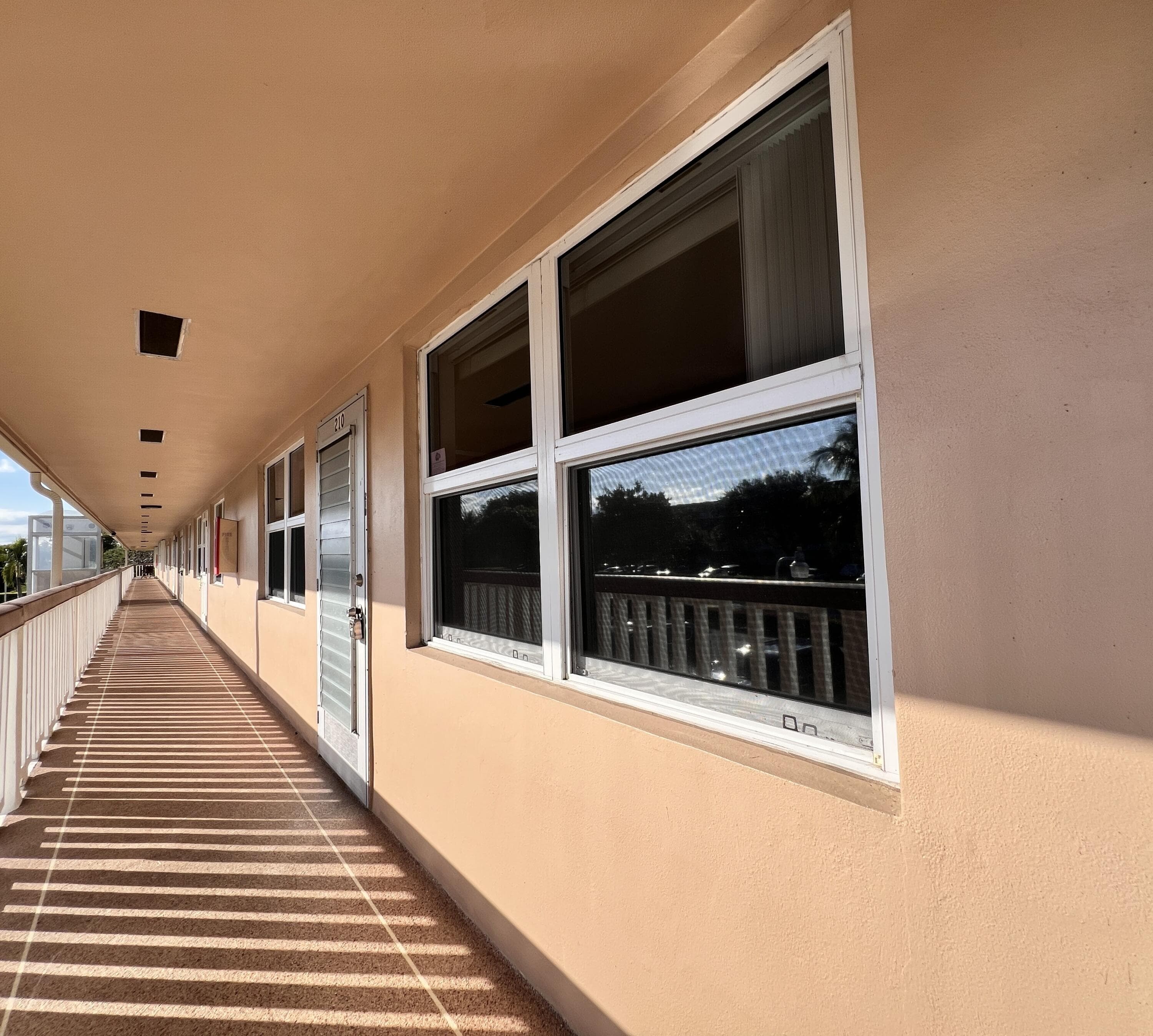210 Somerset K, West Palm Beach, FL 33417 — photo 10 of 16