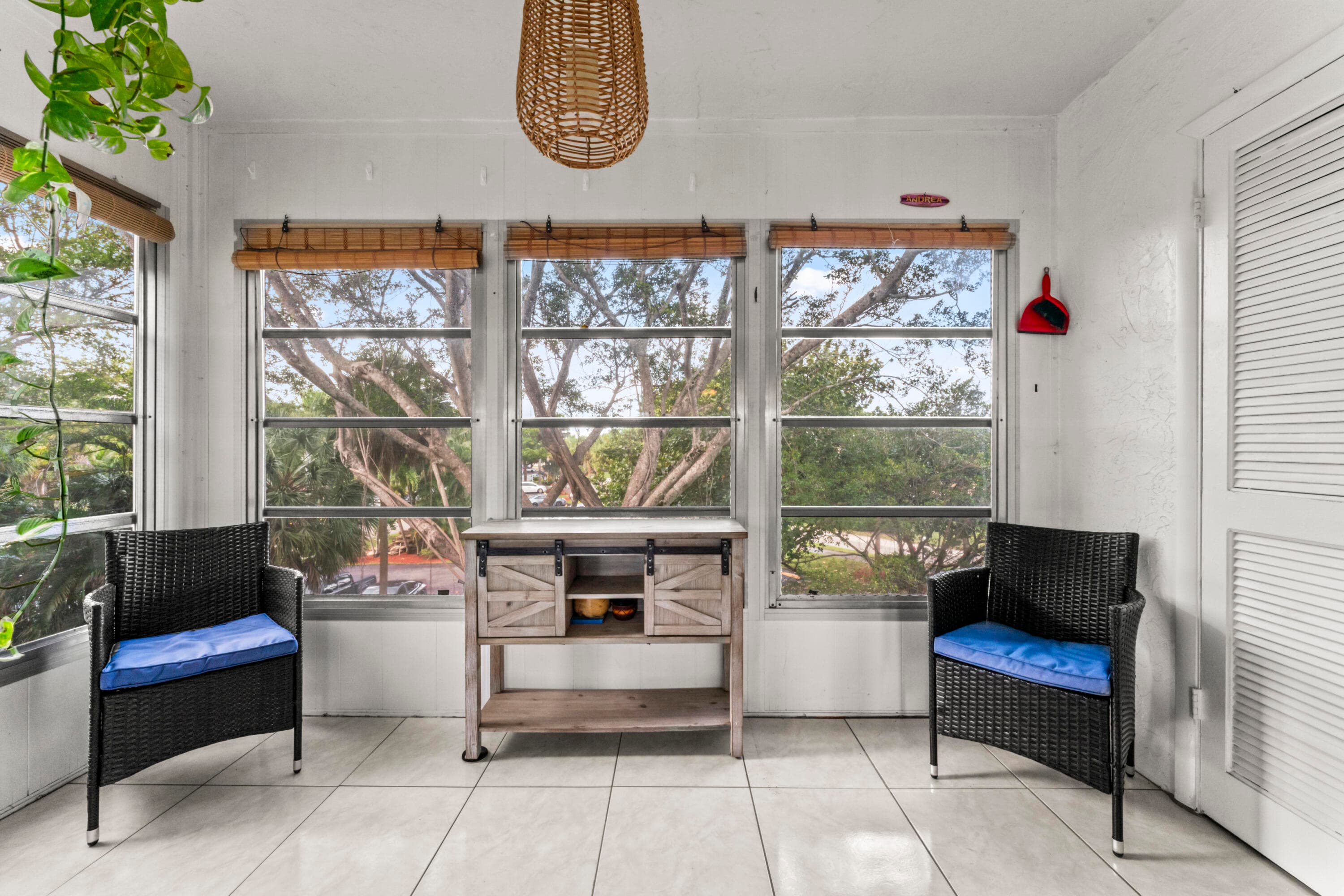 225 Bonnie Boulevard 302, Palm Springs, FL 33461 — photo 12 of 35