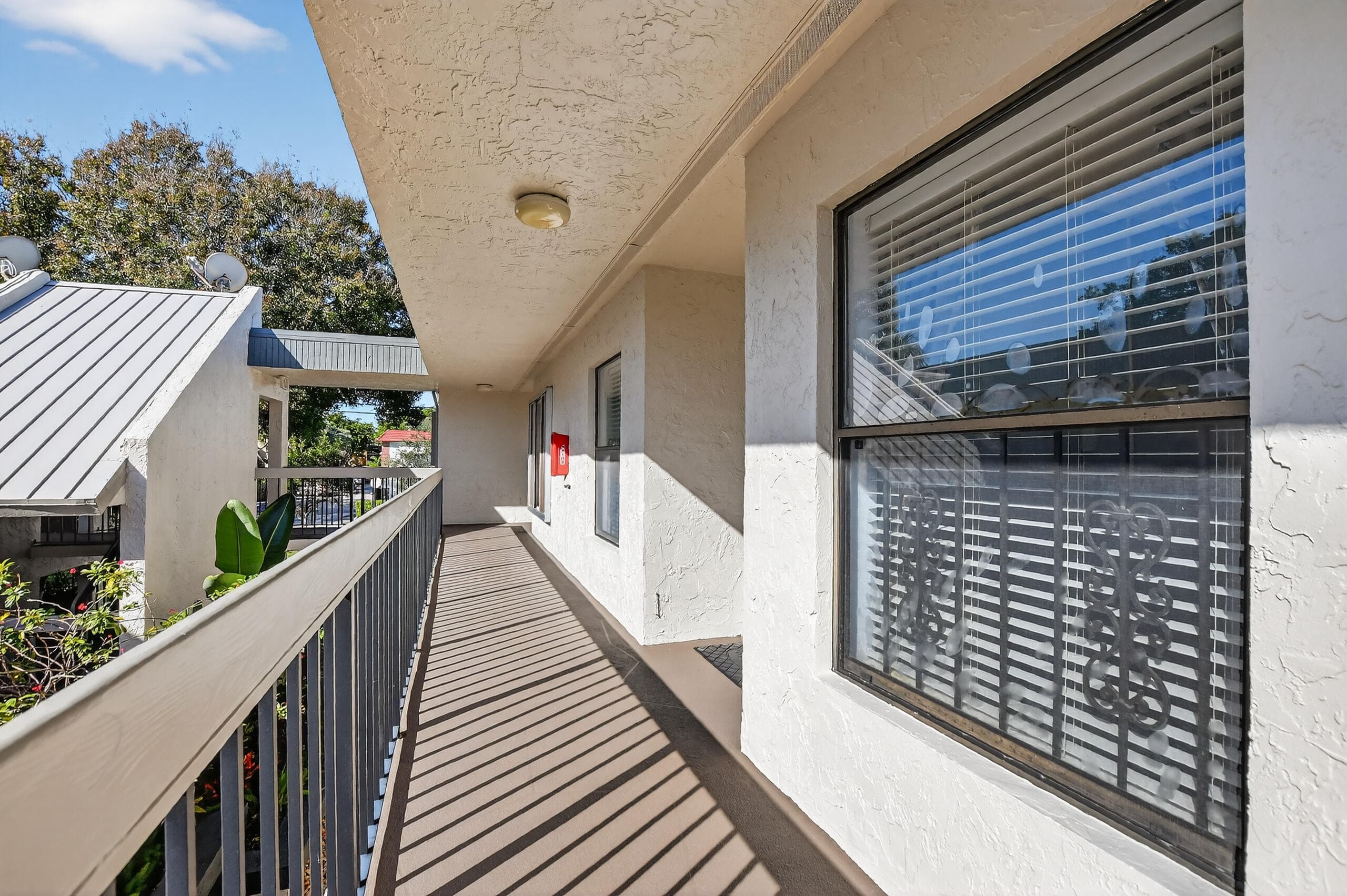265 SE 10th Street 11c, Deerfield Beach, FL 33441 — photo 6 of 48