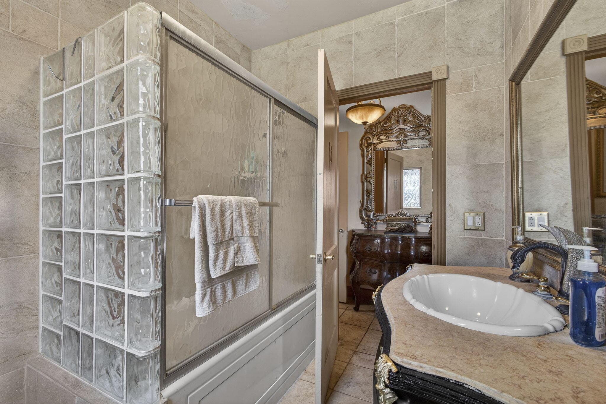 445 29th Street, West Palm Beach, FL 33407 — photo 14 of 61
