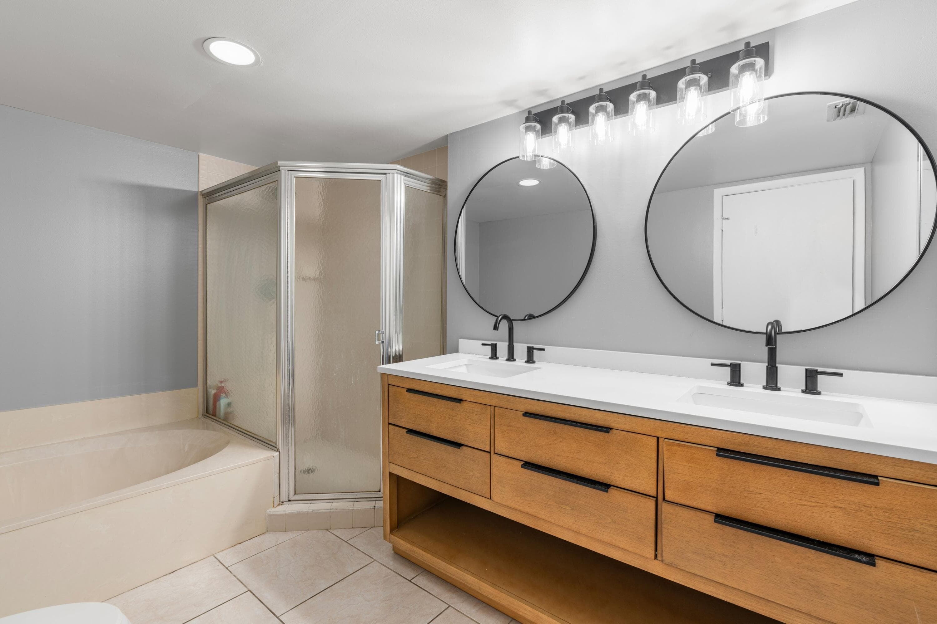 110 Half Moon Circle D1, Hypoluxo, FL 33462 — photo 12 of 31