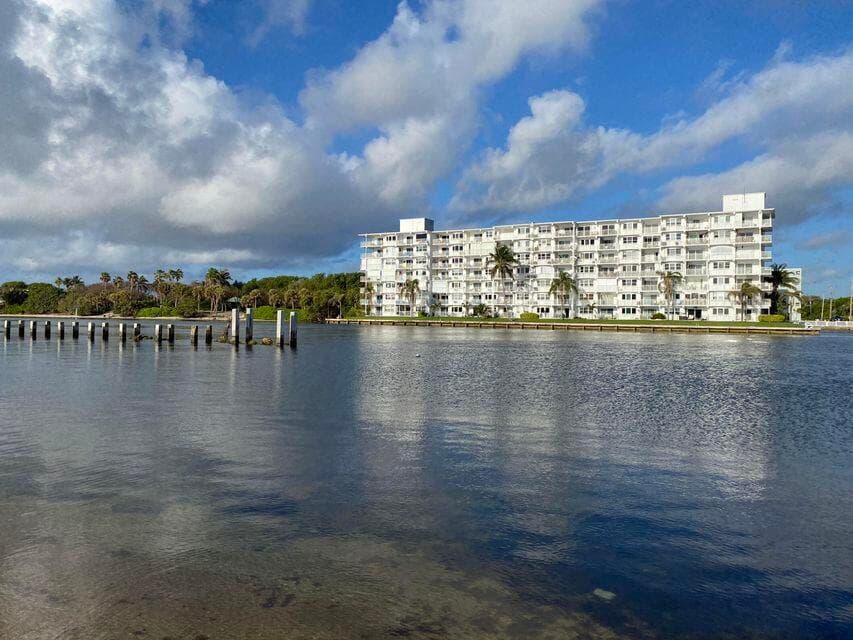 1536 SE 15th Court 202, Deerfield Beach, FL 33441 — photo 1 of 11