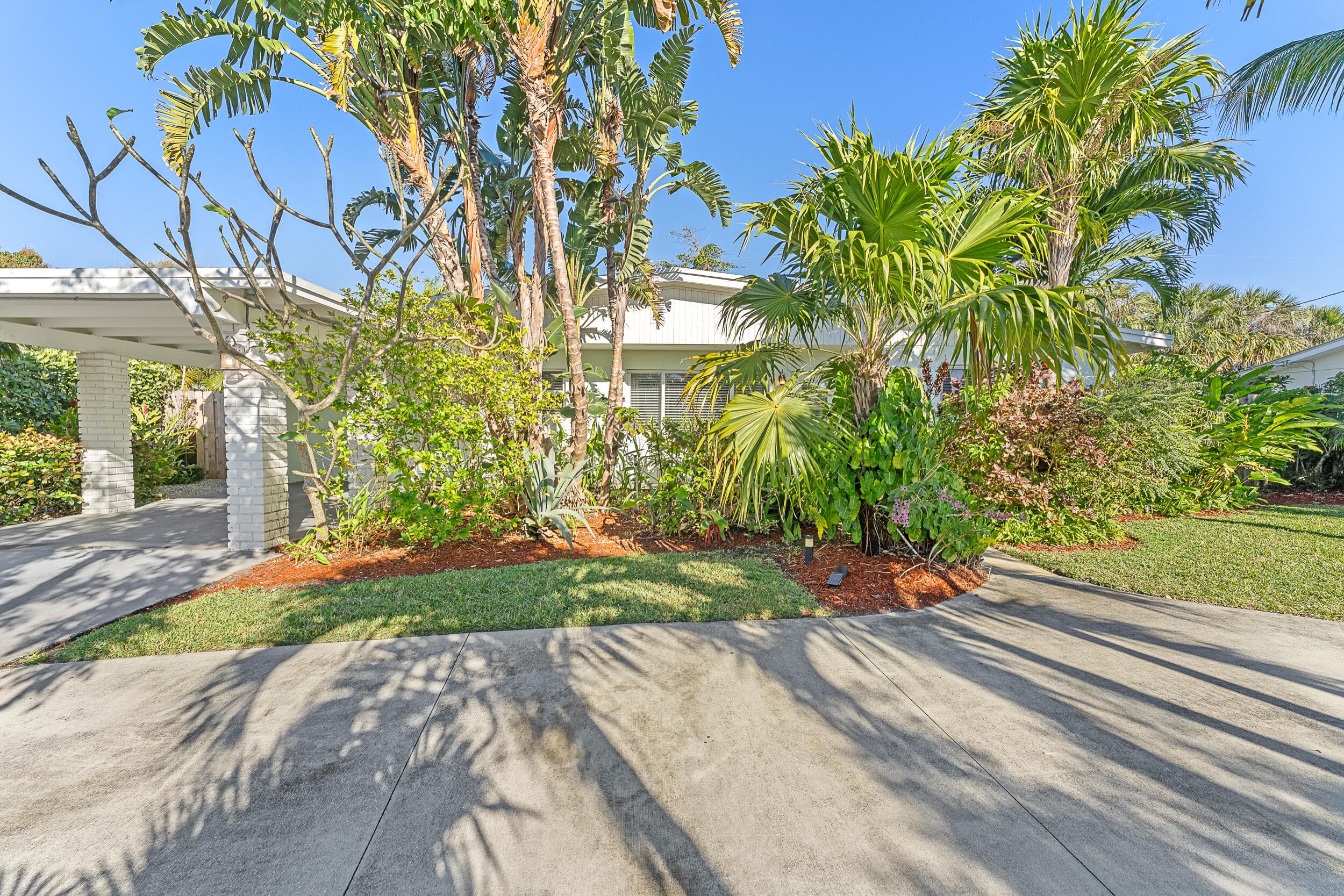 429 Inlet Road, North Palm Beach, FL 33408 — photo 30 of 38