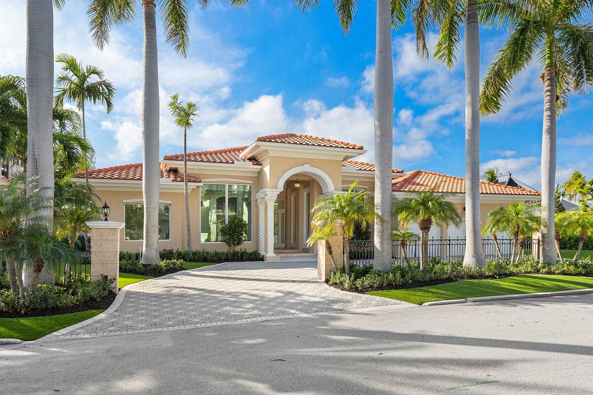 533 E Alexander Palm Road, Boca Raton, FL 33432 — photo 1 of 44
