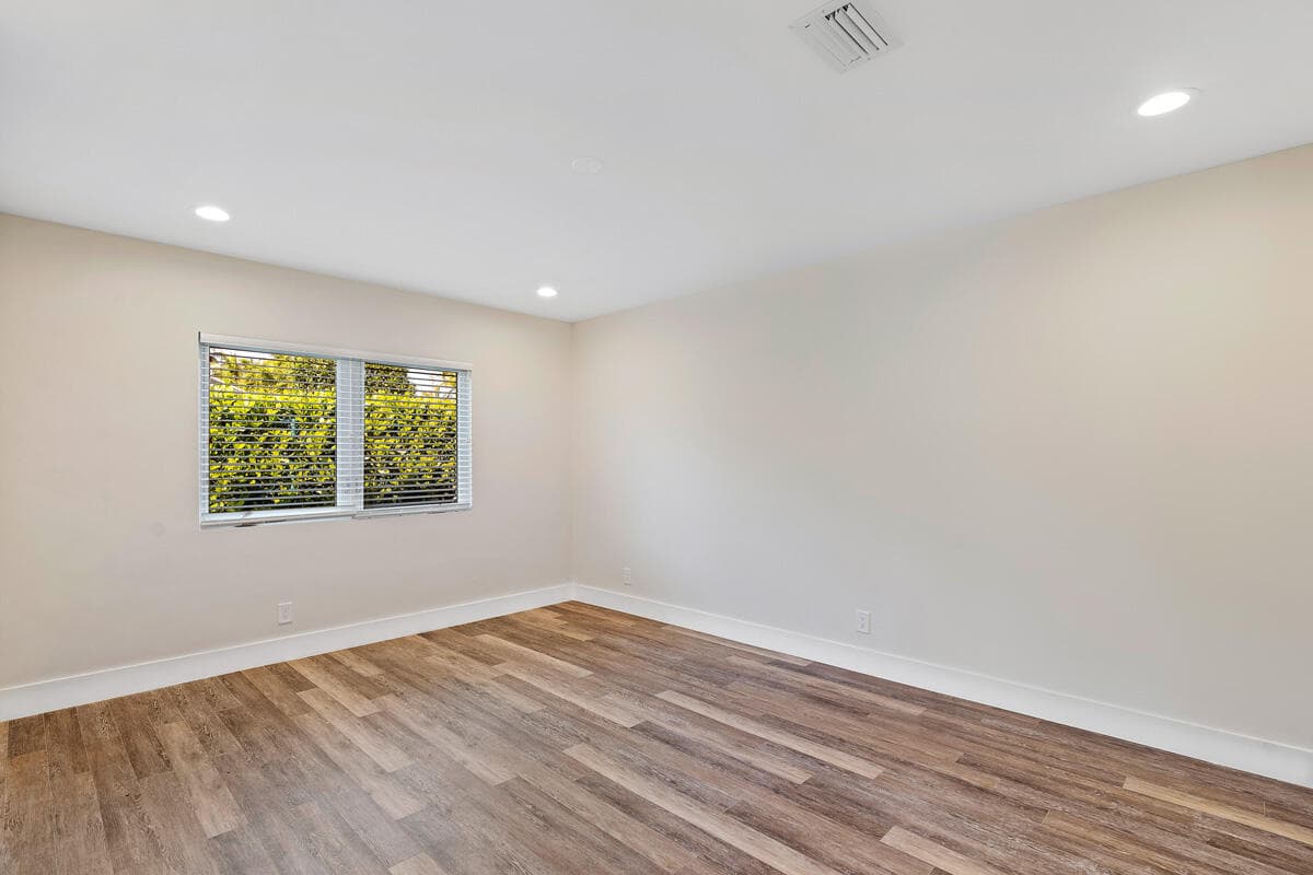 533 E Alexander Palm Road, Boca Raton, FL 33432 — photo 35 of 44