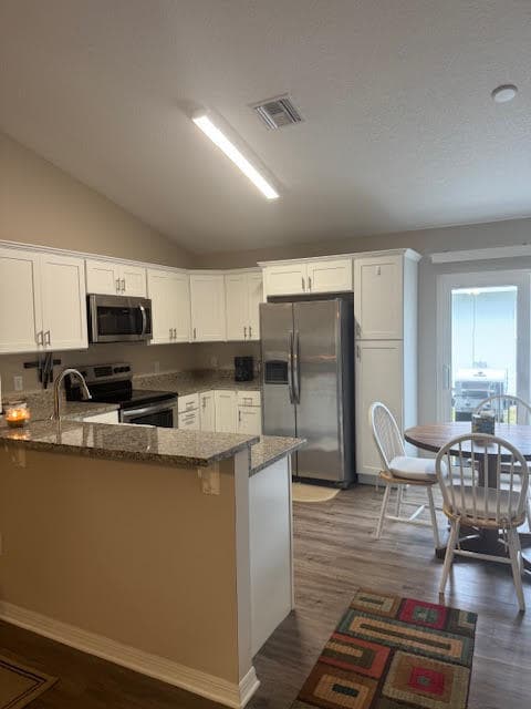 2130 88th Avenue, Vero Beach, FL 32966 — photo 19 of 36