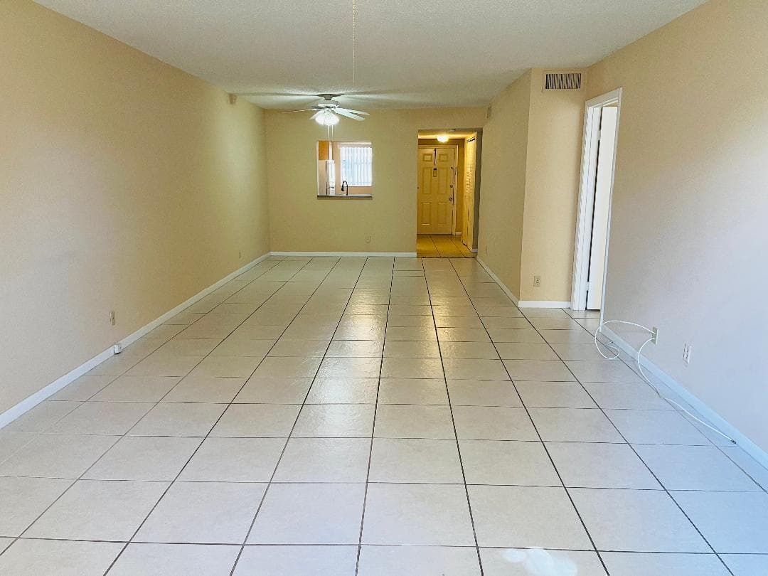 2885 SW 22nd Avenue 106, Delray Beach, FL 33445 — photo 11 of 18