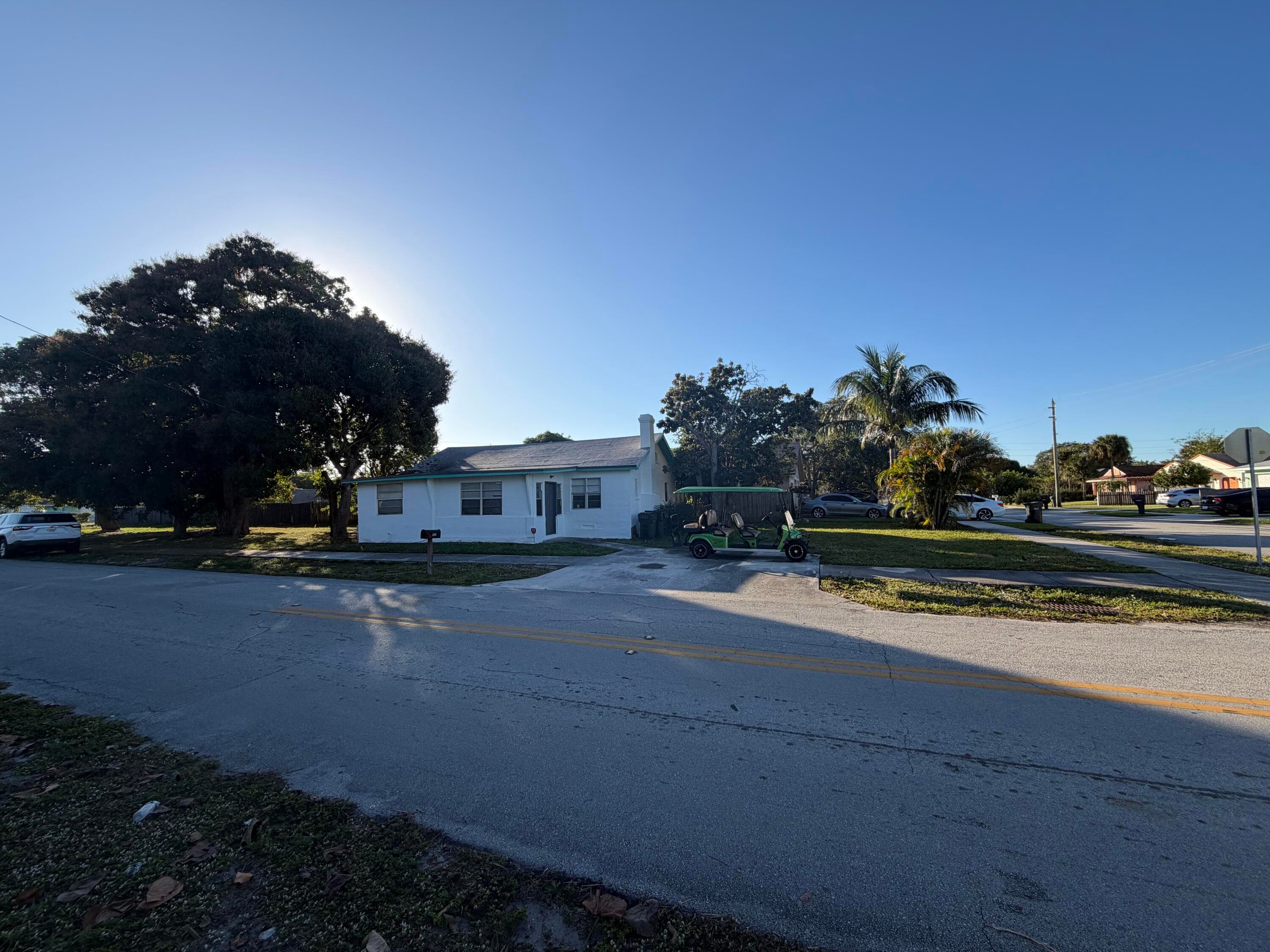 520 NW 3rd Street, Delray Beach, FL 33444 — photo 2 of 7