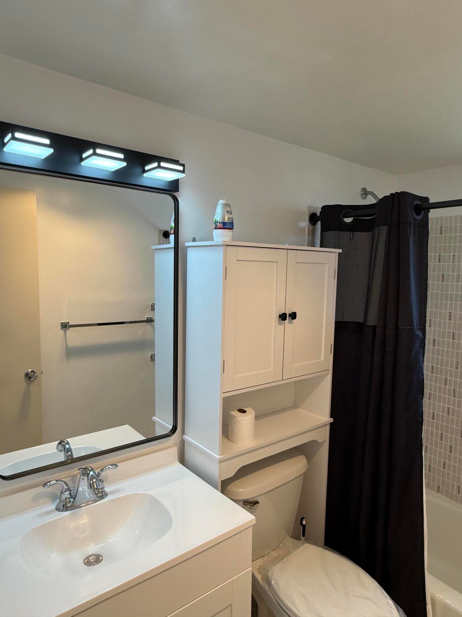 2960 Lake Osborne Drive 209, Lake Worth Beach, FL 33461 — photo 7 of 32