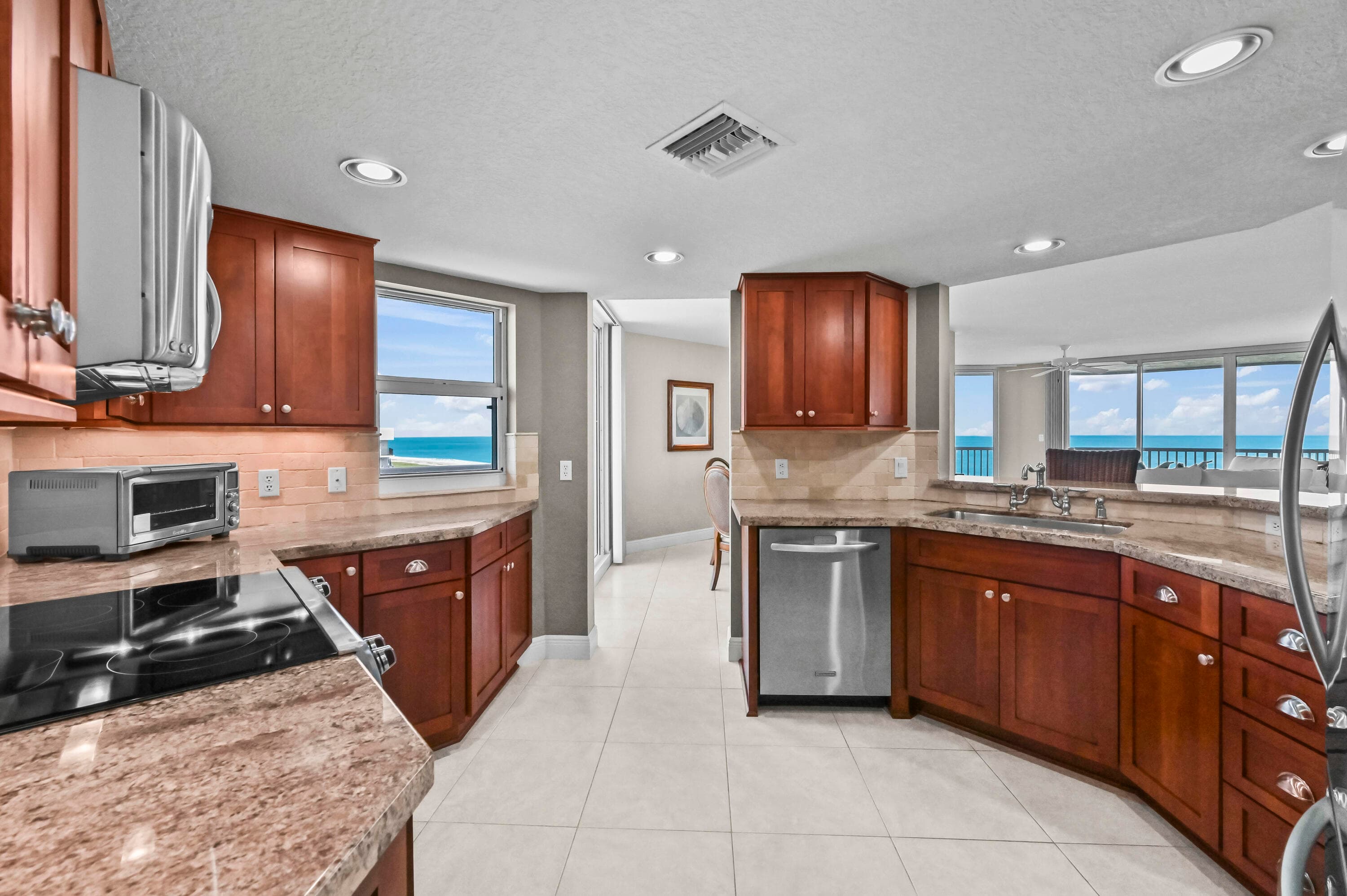 5051 N Highway A1a 10-6, Hutchinson Island, FL 34949 — photo 22 of 83