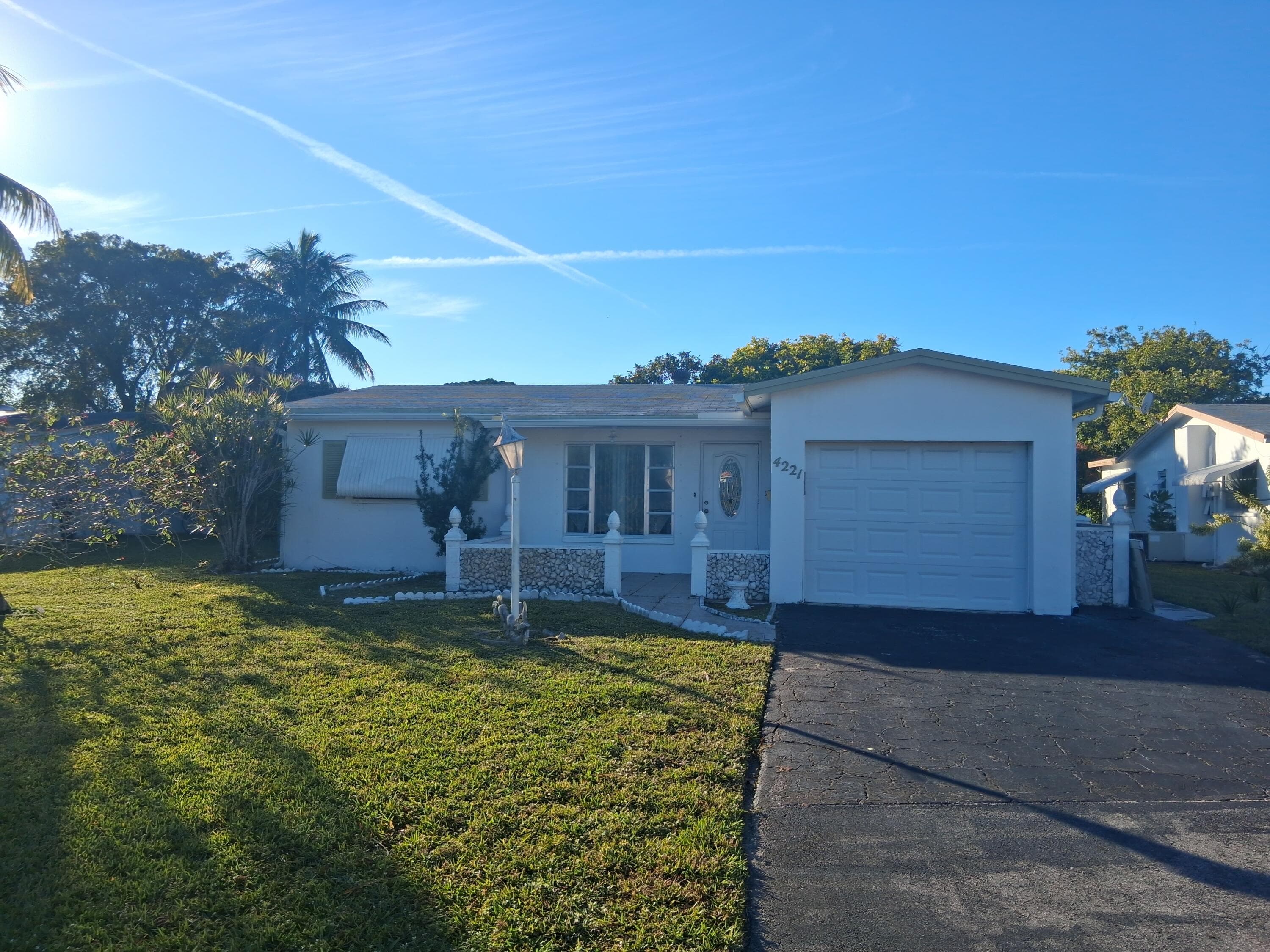 4221 NW 51st Avenue NE, Lauderdale Lakes, FL 33319 — photo 2 of 4