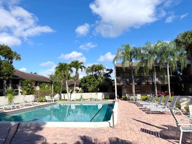 159 NW 70th Street 403, Boca Raton, FL 33487 — photo 24 of 31