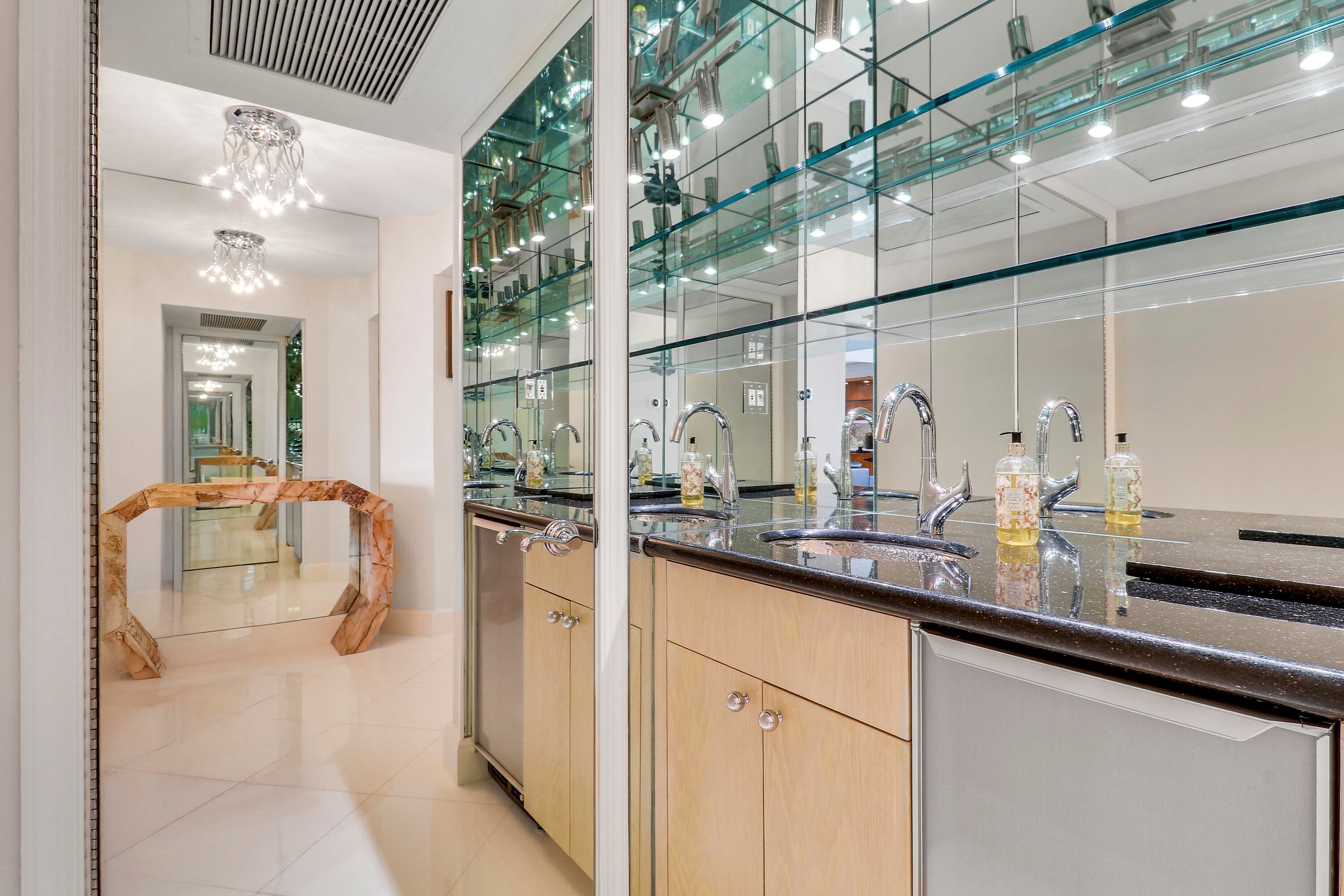 5380 N Ocean Drive 20b, Singer Island, FL 33404 — photo 26 of 32