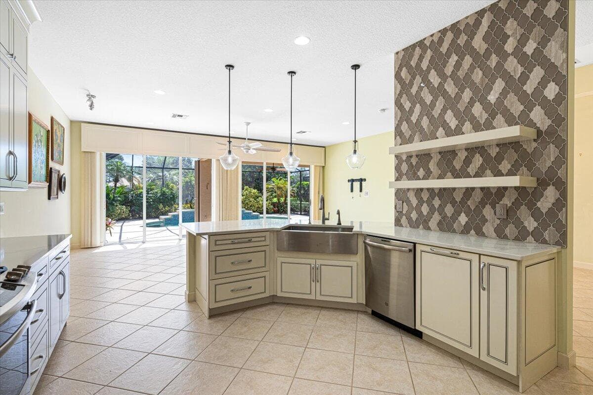 8332 Muirfield Way, Port St. Lucie, FL 34986 — photo 28 of 55