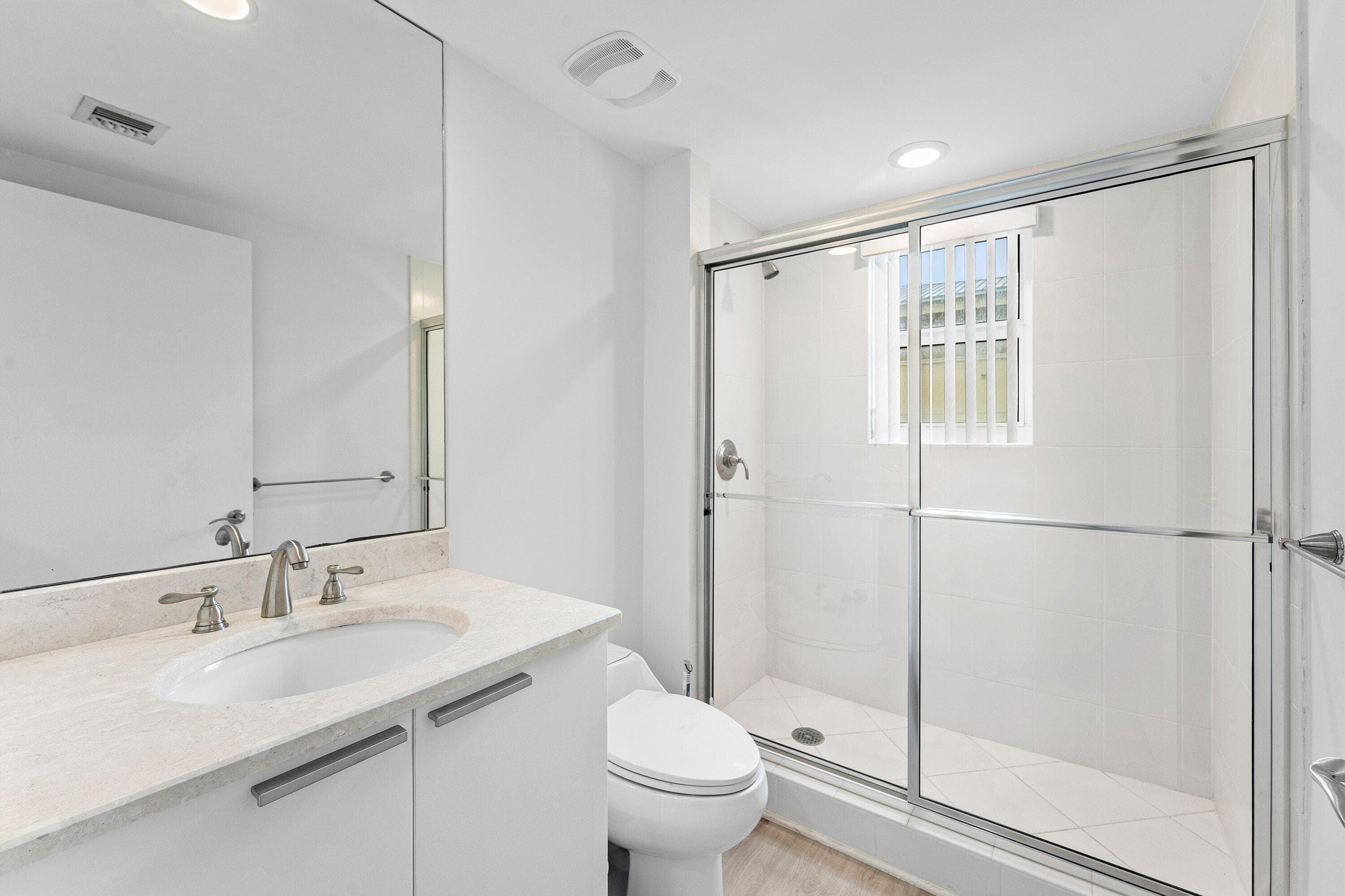 2640 Lake Shore Drive 614, Riviera Beach, FL 33404 — photo 31 of 63