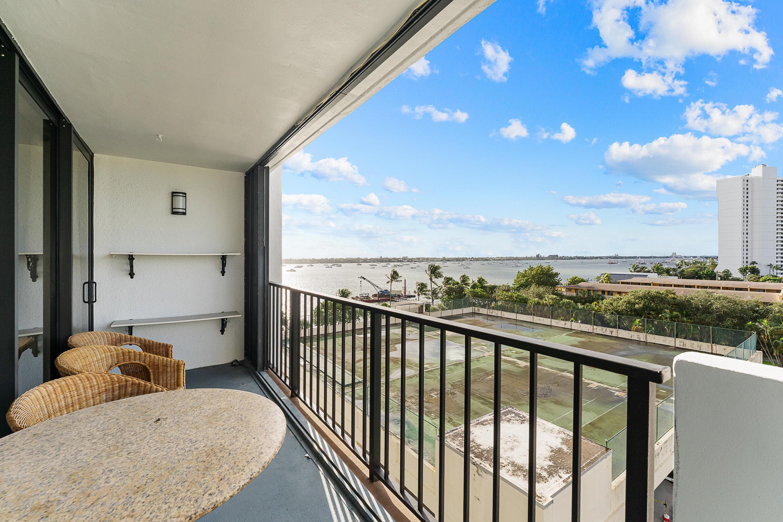 5600 N Flagler Drive 605, West Palm Beach, FL 33407 — photo 17 of 31
