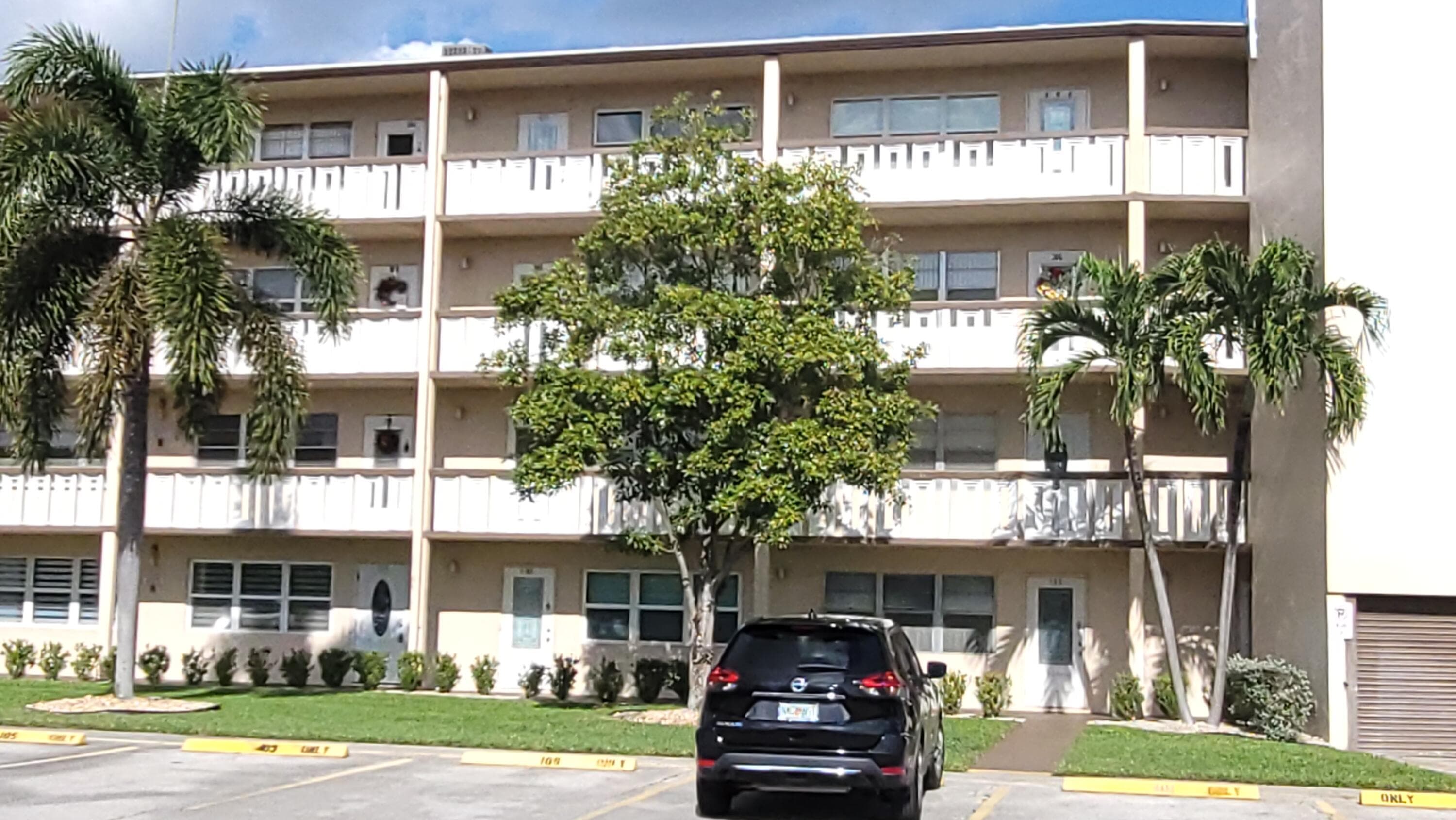405 Southampton A, West Palm Beach, FL 33417 — photo 34 of 55