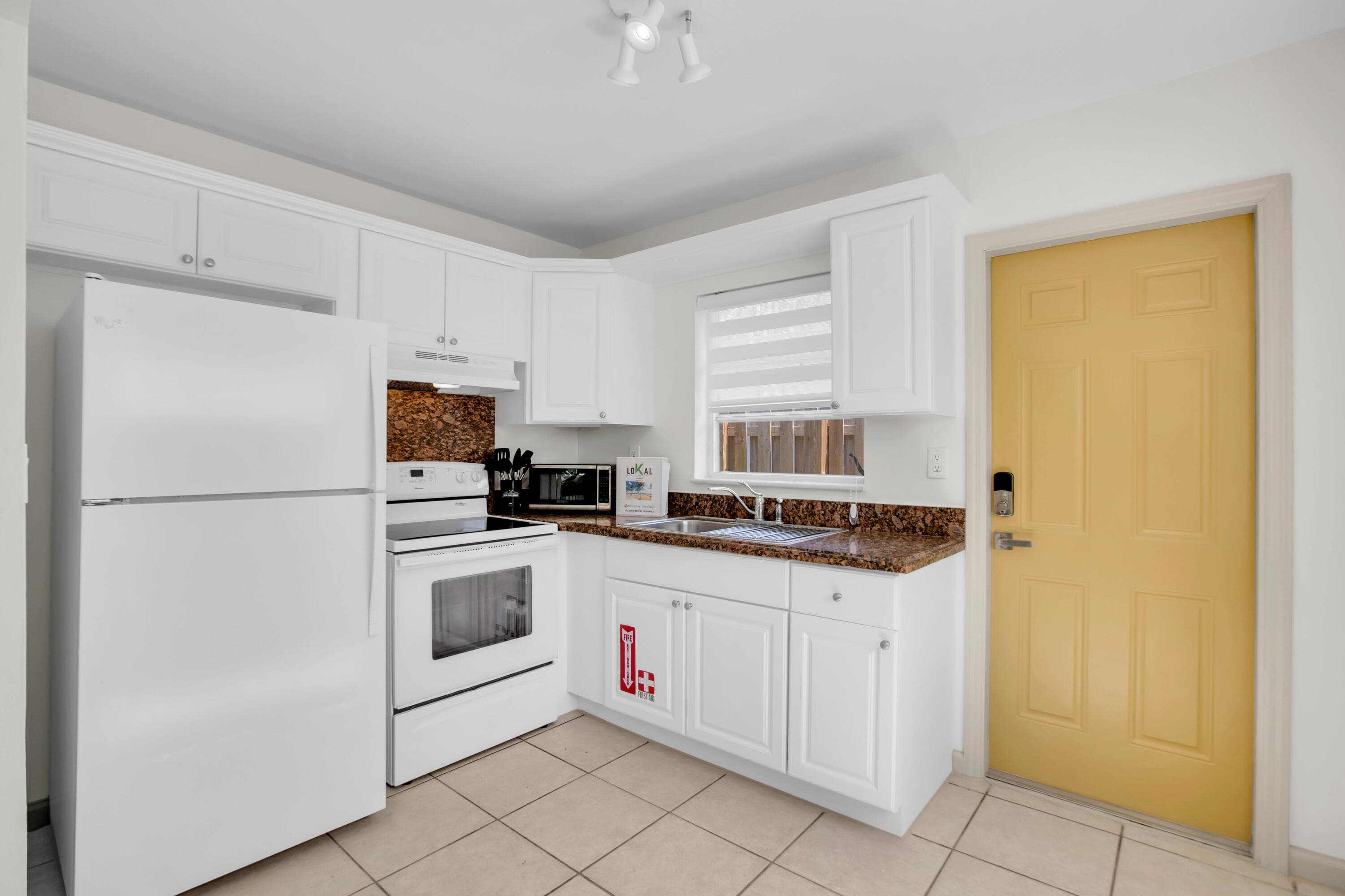 1840 SW 24th Street 1-2, Fort Lauderdale, FL 33315 — photo 9 of 30