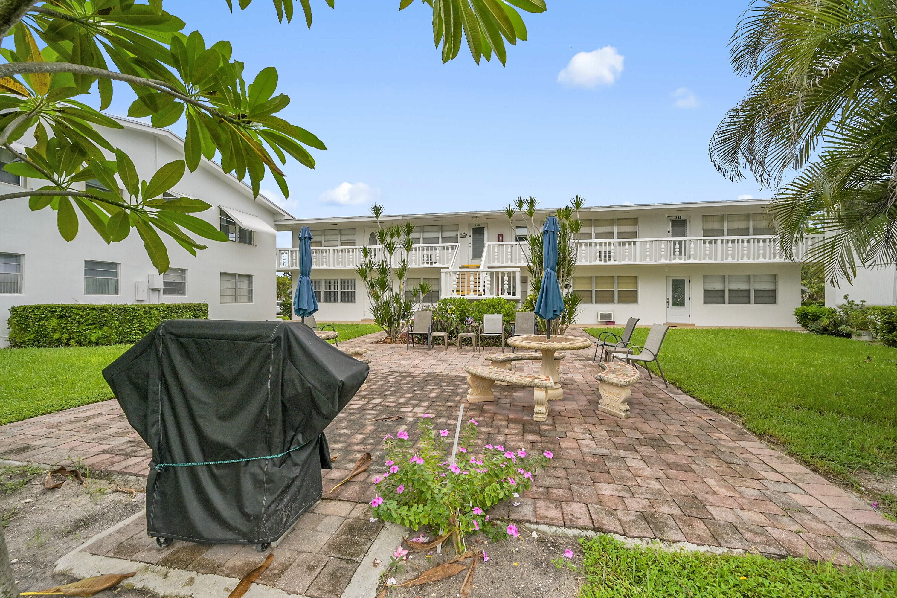 312 Sheffield M, West Palm Beach, FL 33417 — photo 19 of 21