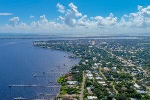 901 SE Riverside Drive, Stuart, FL 34994 — photo 17 of 53