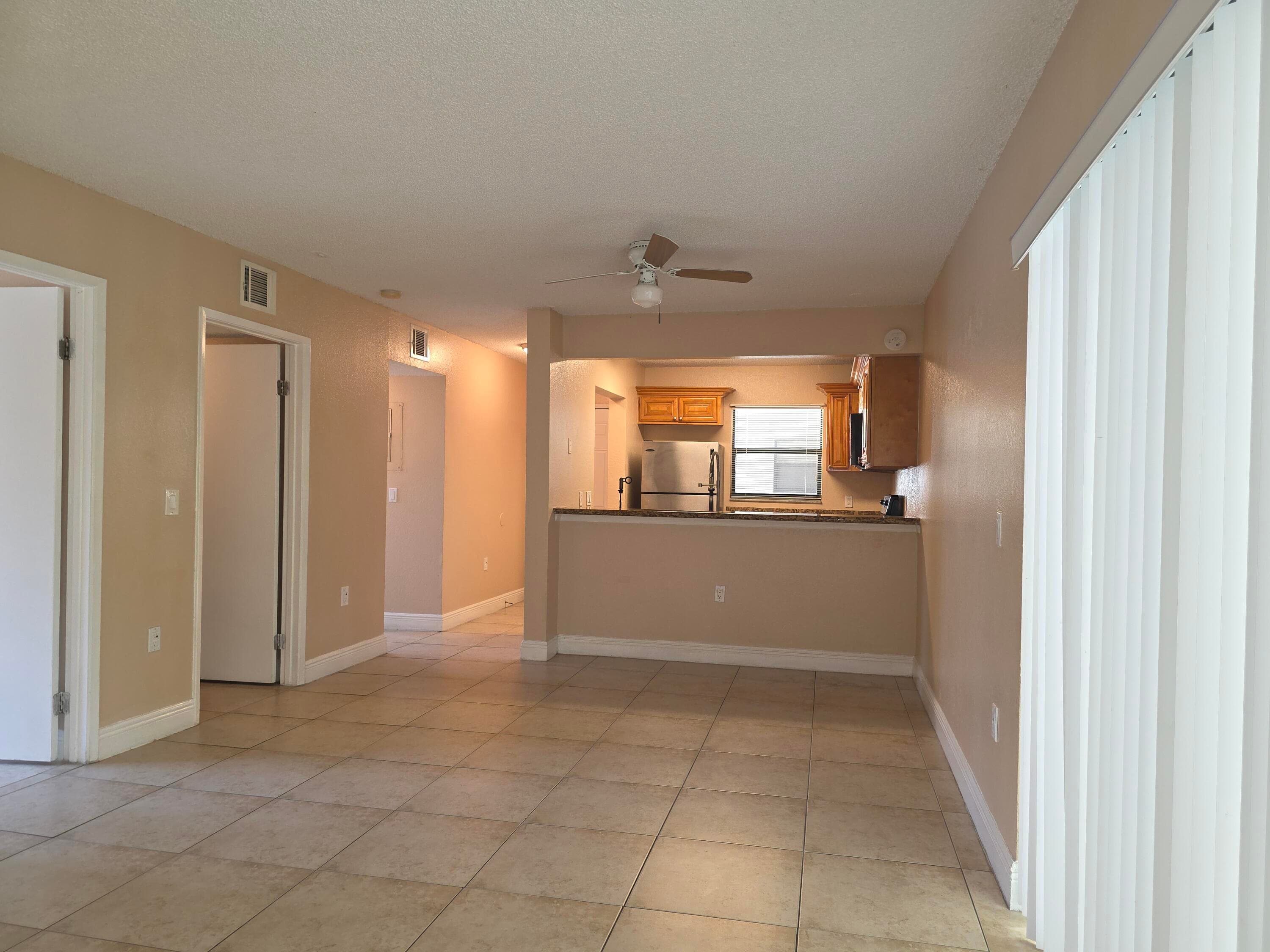 1542 Lake Crystal Drive H, West Palm Beach, FL 33411 — photo 22 of 37