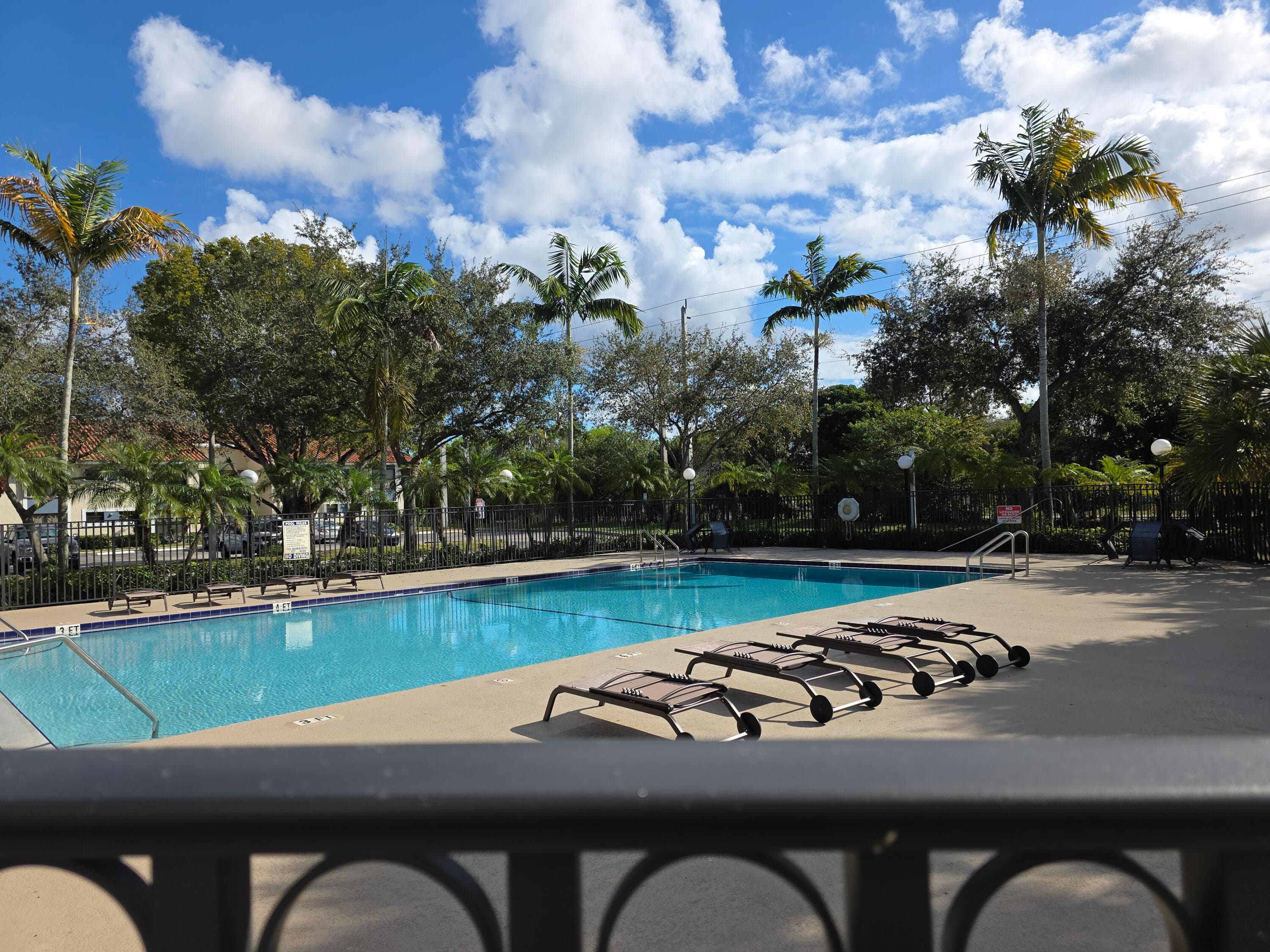 1542 Lake Crystal Drive H, West Palm Beach, FL 33411 — photo 35 of 37