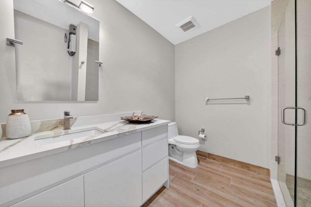 41 SW Seminole Street 304, Stuart, FL 34994 — photo 6 of 28