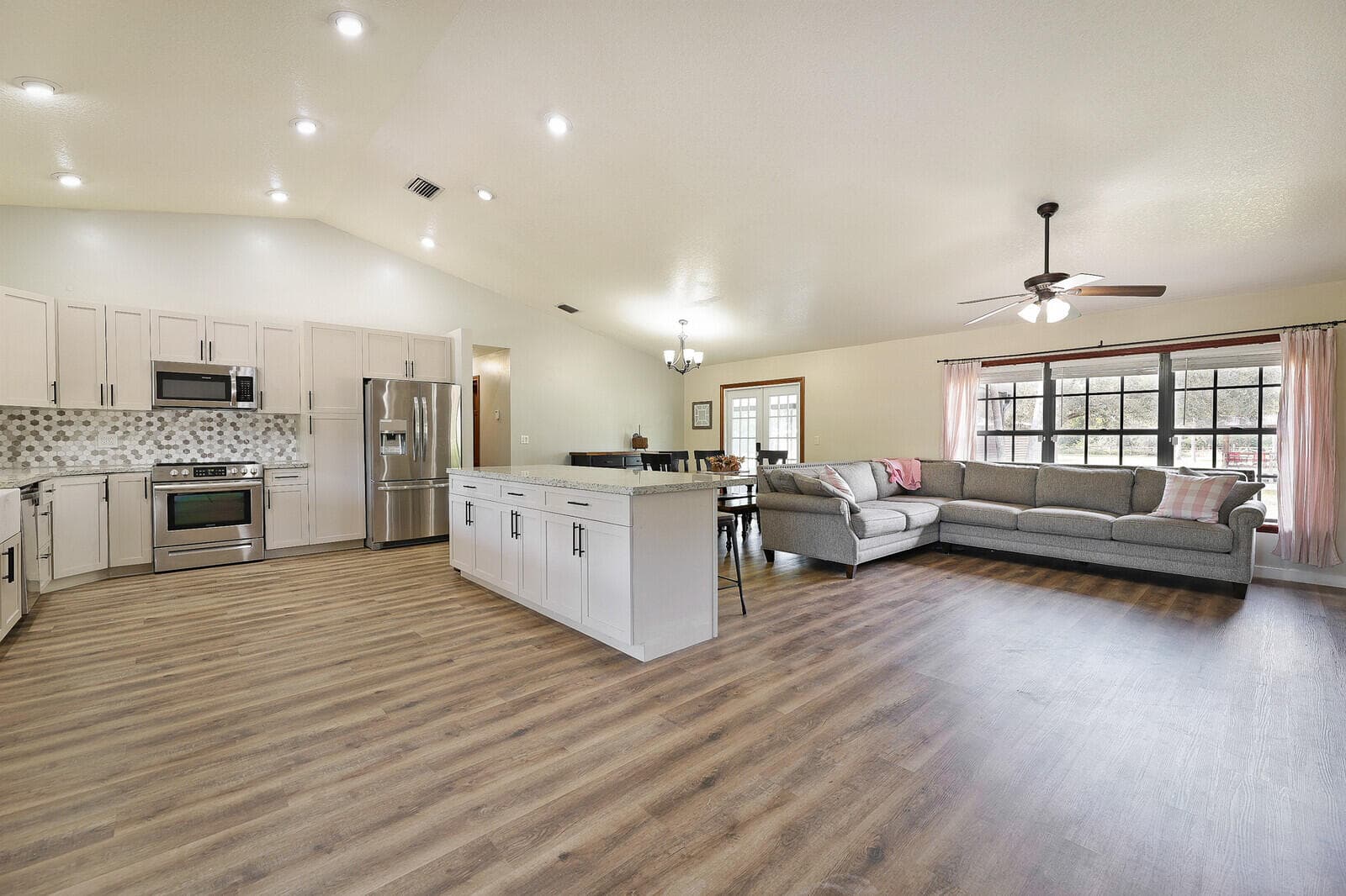 18080 W Sycamore Drive, The Acreage, FL 33470 — photo 5 of 40