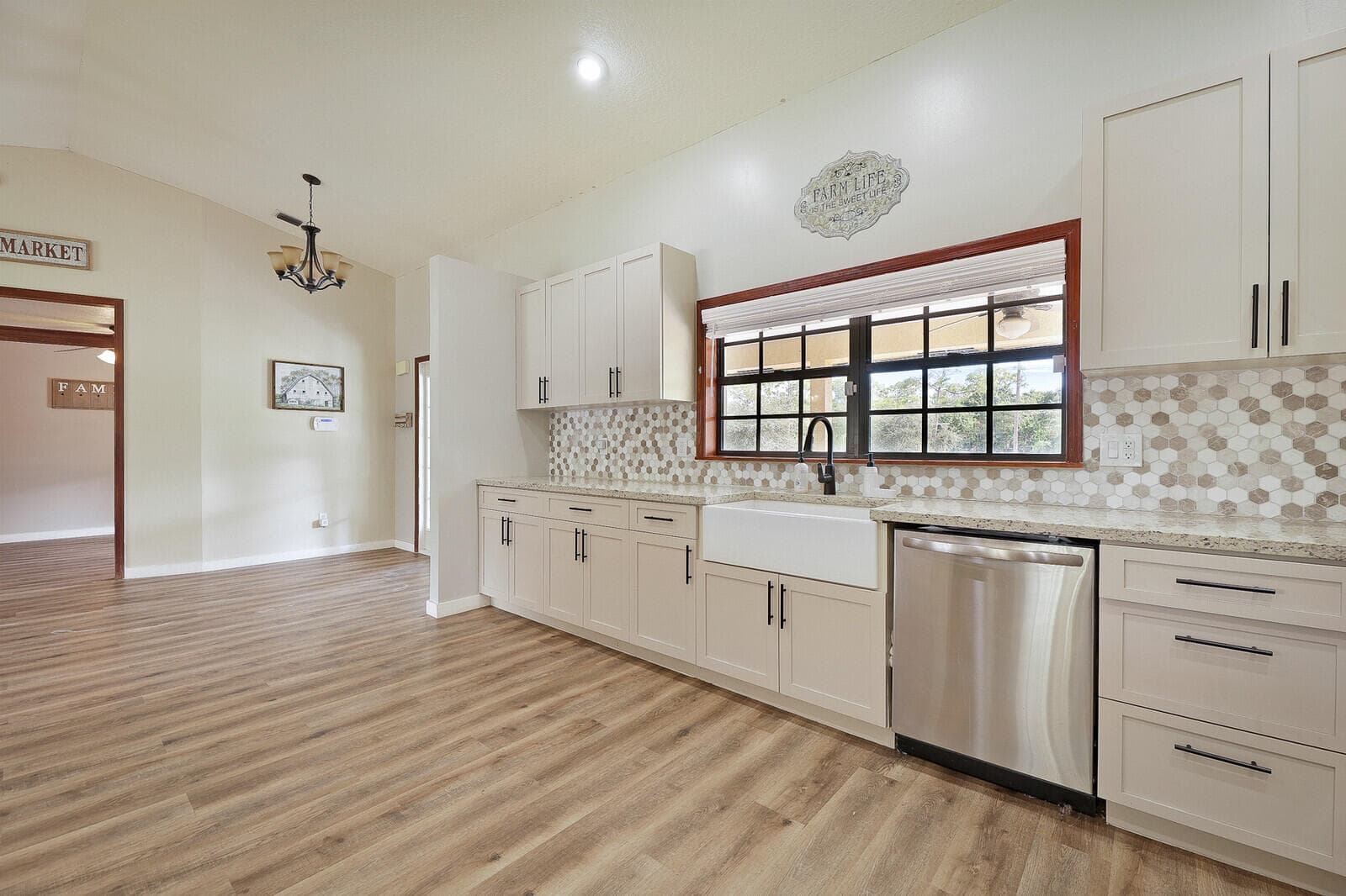 18080 W Sycamore Drive, The Acreage, FL 33470 — photo 10 of 40