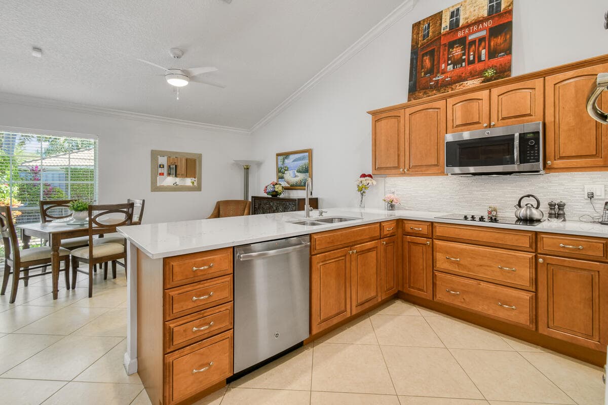 349 Eagleton Golf Drive, Palm Beach Gardens, FL 33418 — photo 13 of 71