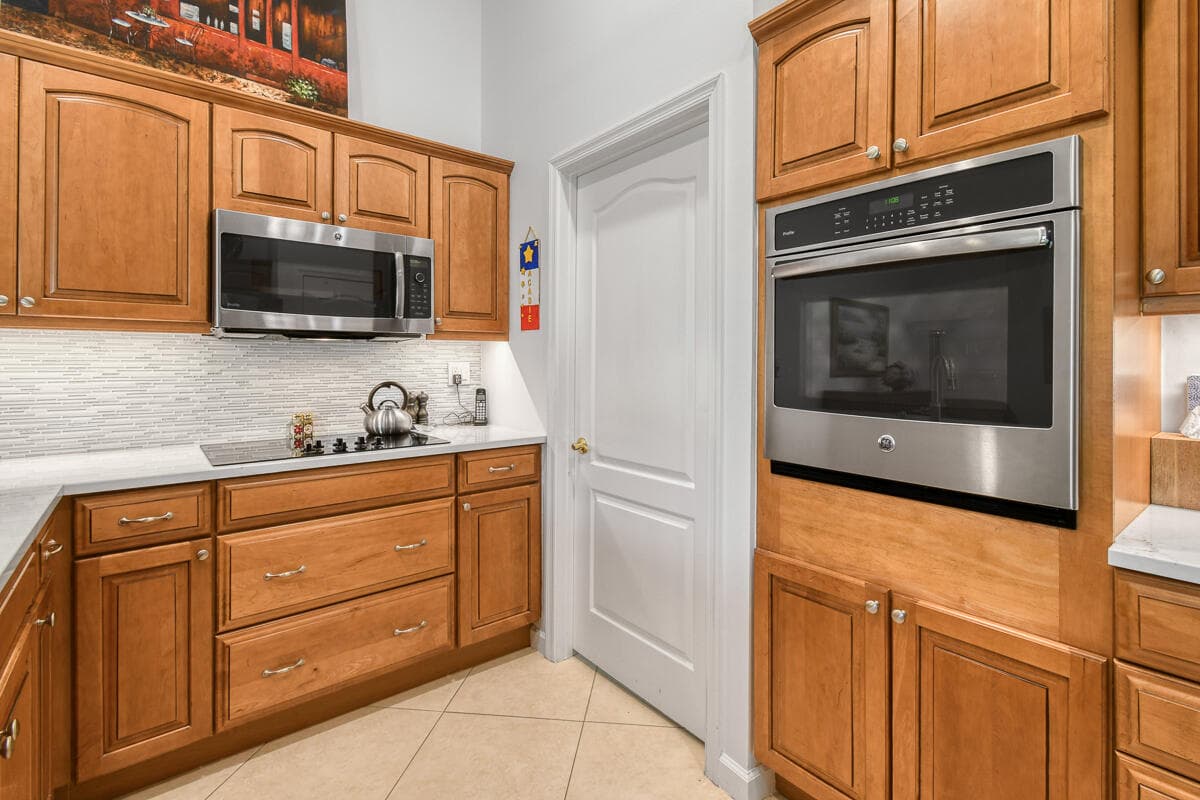 349 Eagleton Golf Drive, Palm Beach Gardens, FL 33418 — photo 16 of 71