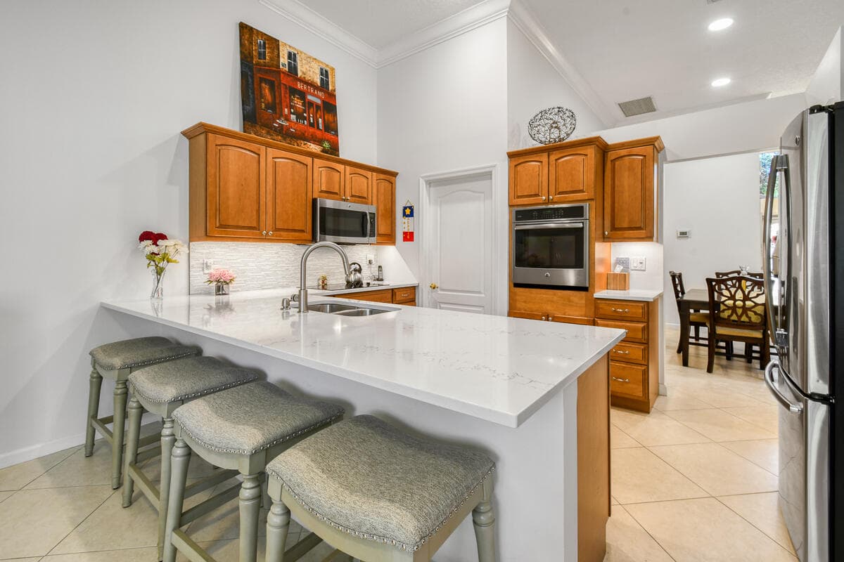 349 Eagleton Golf Drive, Palm Beach Gardens, FL 33418 — photo 17 of 71
