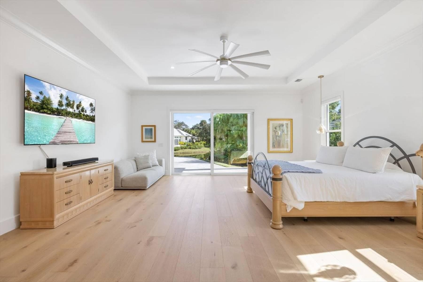 201 Shores Drive, Vero Beach, FL 32963 — photo 22 of 49