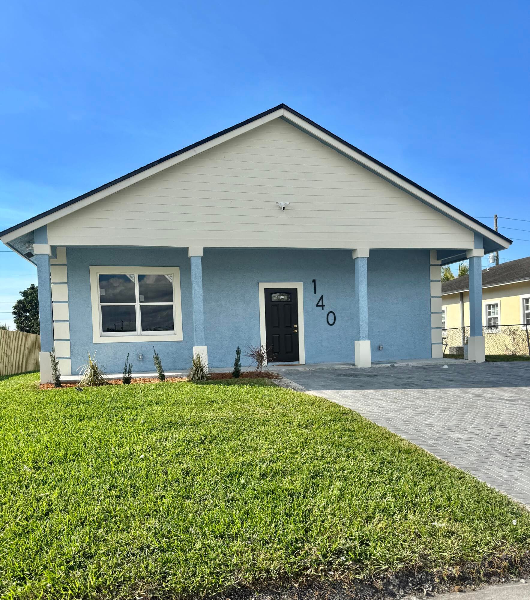 140 SW 6th Avenue, South Bay, FL 33493 — photo