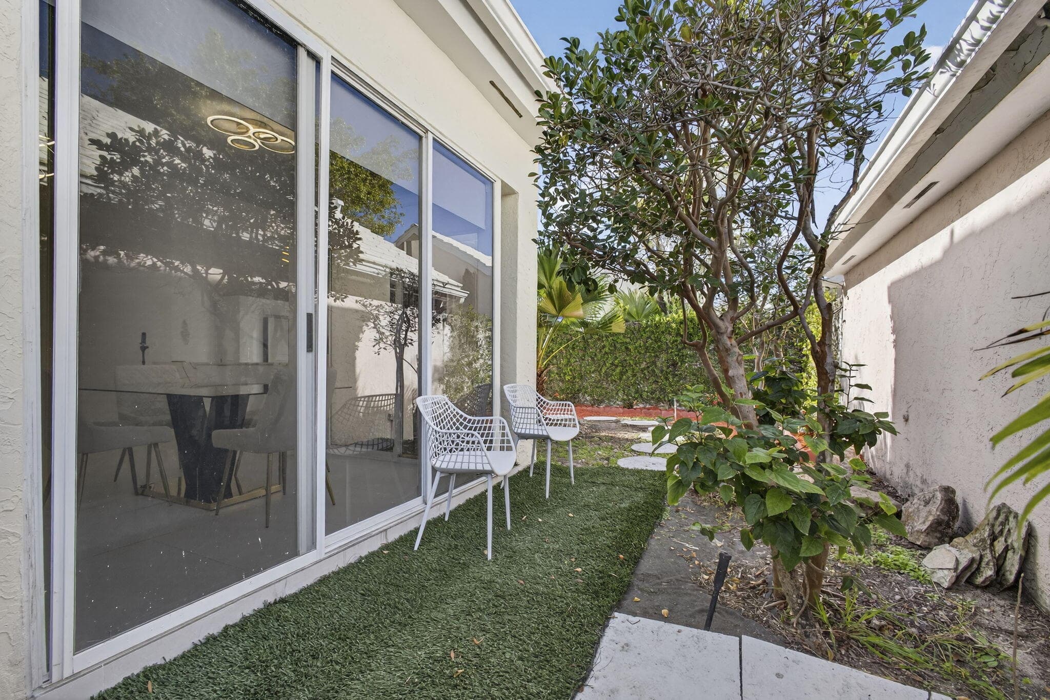 18 Selby Lane, Palm Beach Gardens, FL 33418 — photo 57 of 82