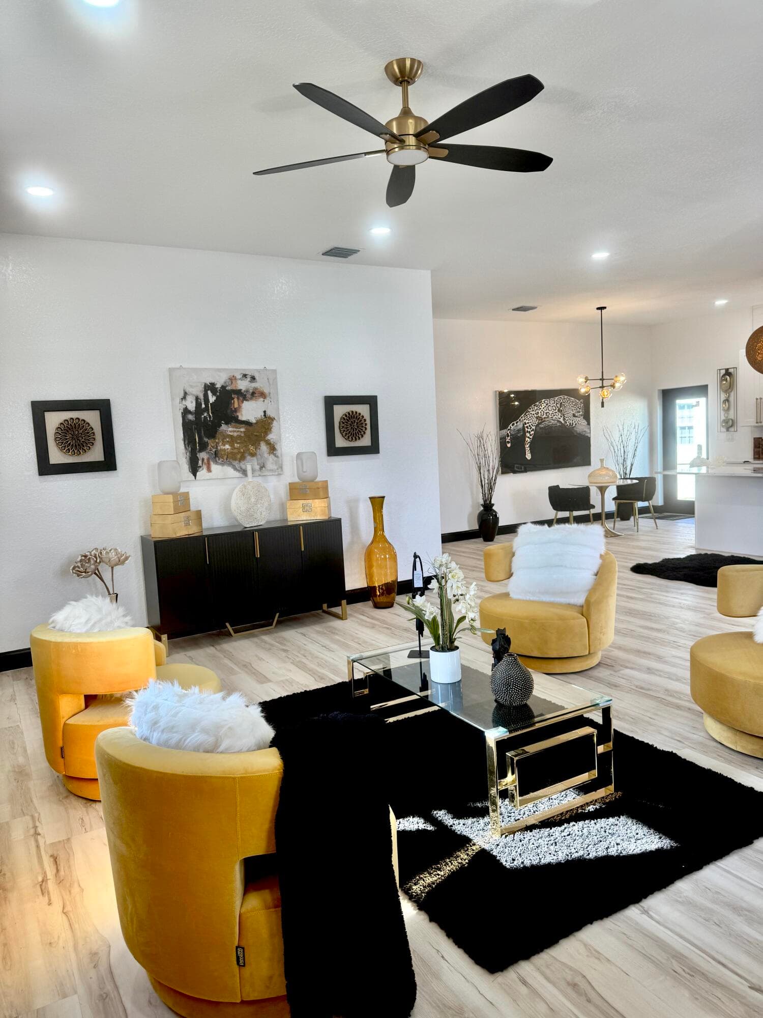 140 SW 6th Avenue, South Bay, FL 33493 — photo 5 of 28